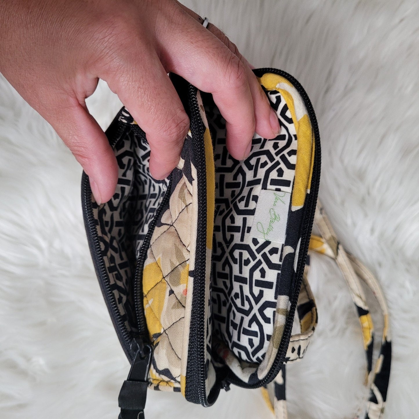 Vera Bradley Dogwood Crossbody Bag Yellow Black White Floral Hipster