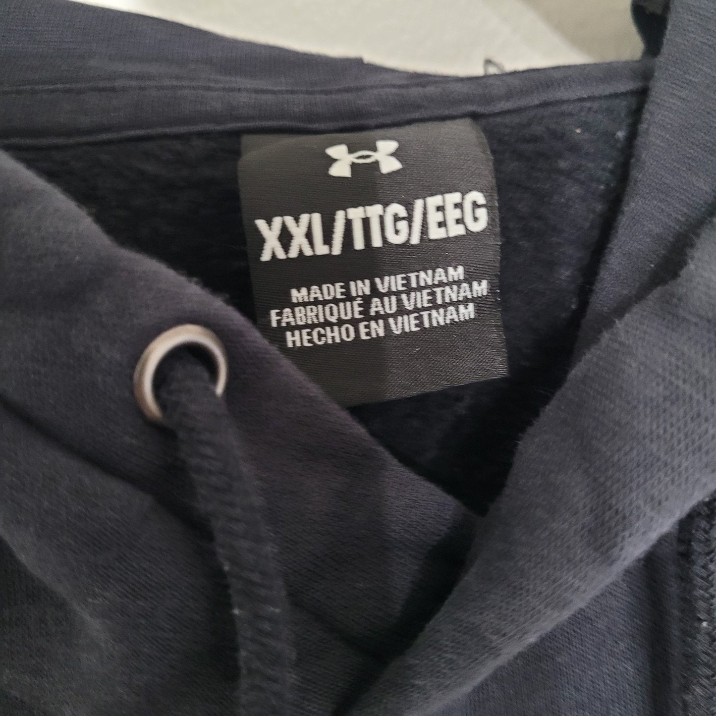 Under Armour Hoodie Men's XXL Black Pullover Embroidered Logo Athletic