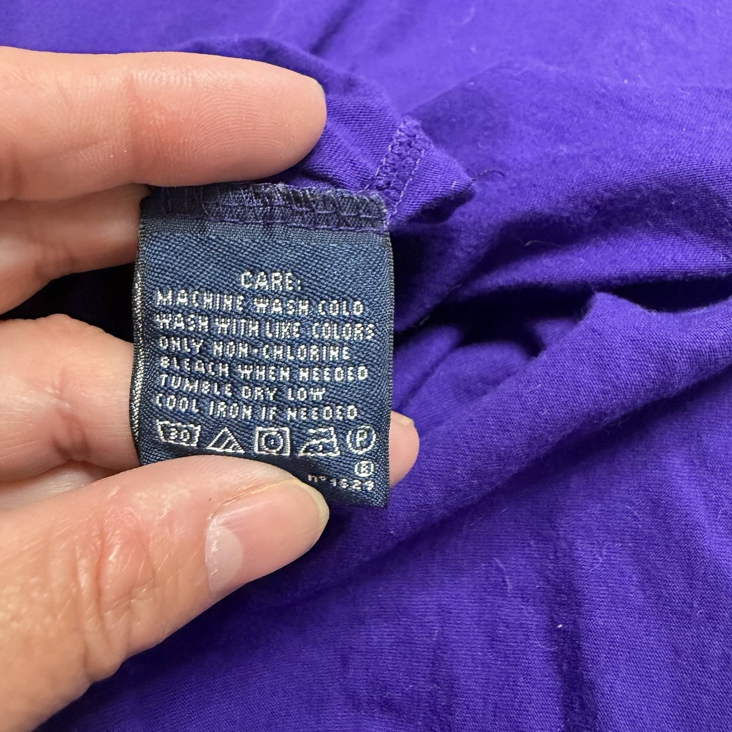 Ralph Lauren Sport Womens M Purple Long Sleeve V-Neck Tee Preppy Classic Layerin