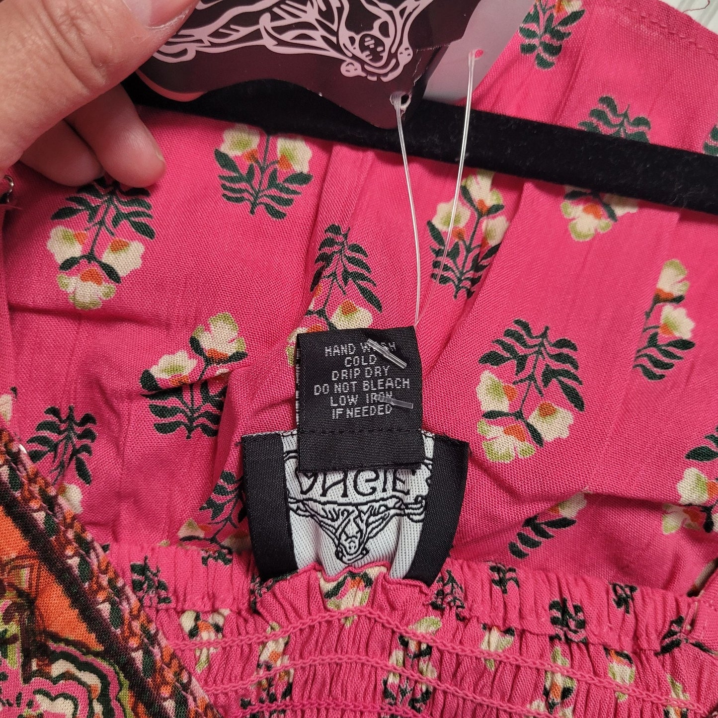 Angie Womens M Pink Floral V-Neck Tank Top NWT Y2K Boho Festival Front Cutout