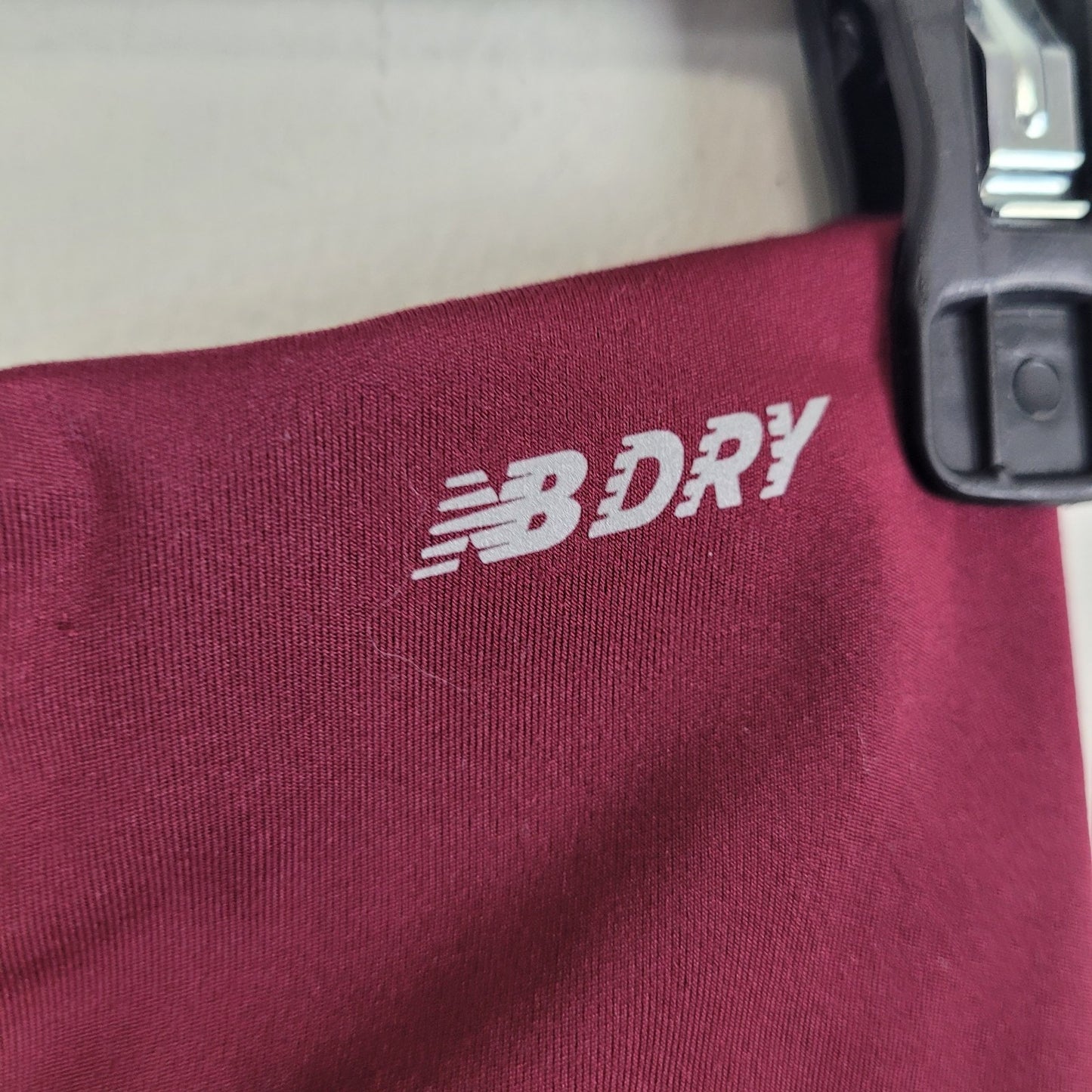 New Balance Womens XS Maroon NB Dry Performance Fitted Running Shorts