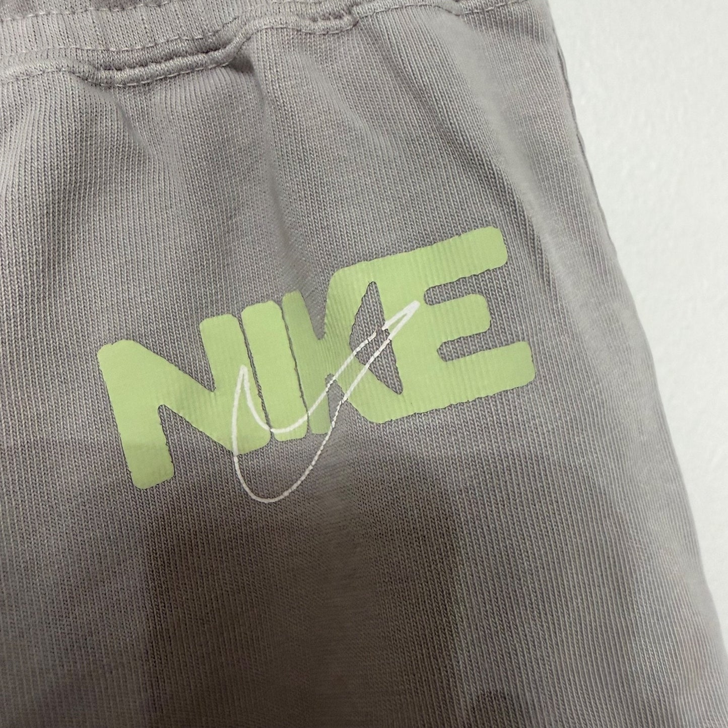 Nike Air Women’s Small Gray Black Ombré Jersey Shorts Streetwear Y2K