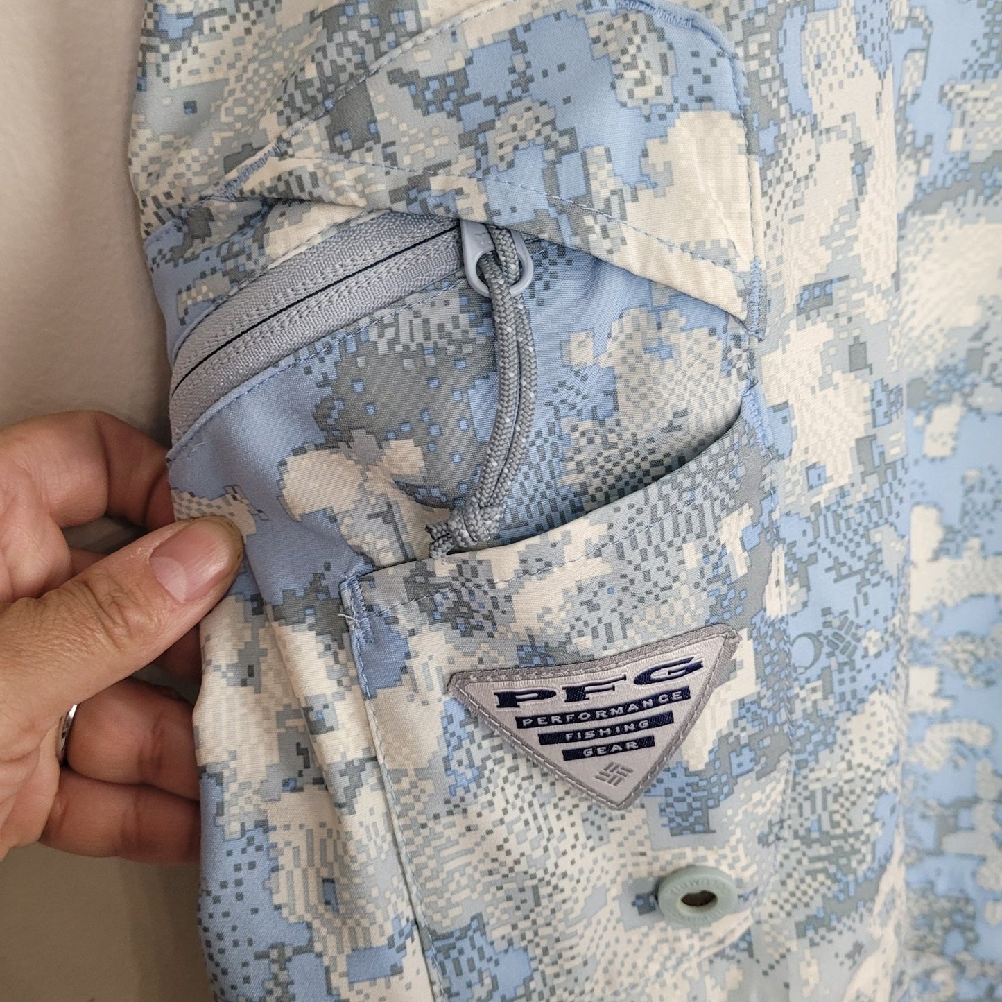 Columbia PFG Mens 42 Board Shorts Blue Camo Offshore Swim Trunks