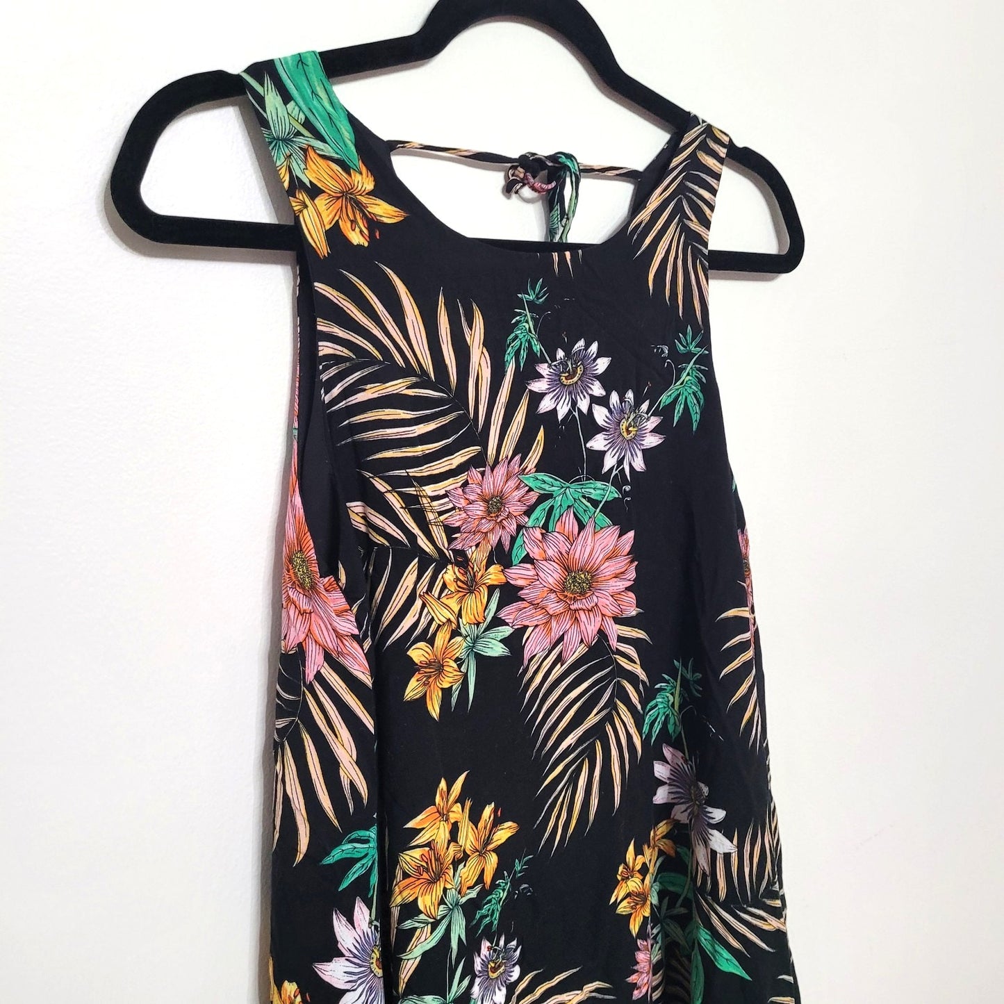 Umgee Women’s Small Black Floral Print Sleeveless Mini Dress