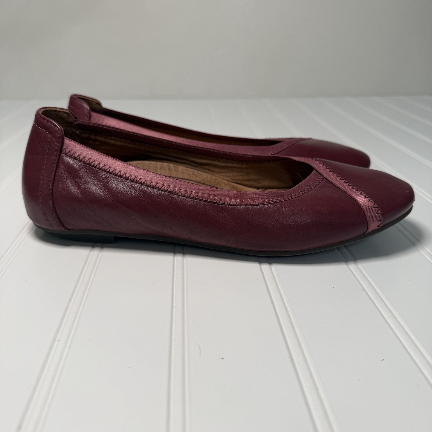 Vionic Caroll Ballet Flats Womens Size 7 Shiraz Wine Leather Slip On Comfort