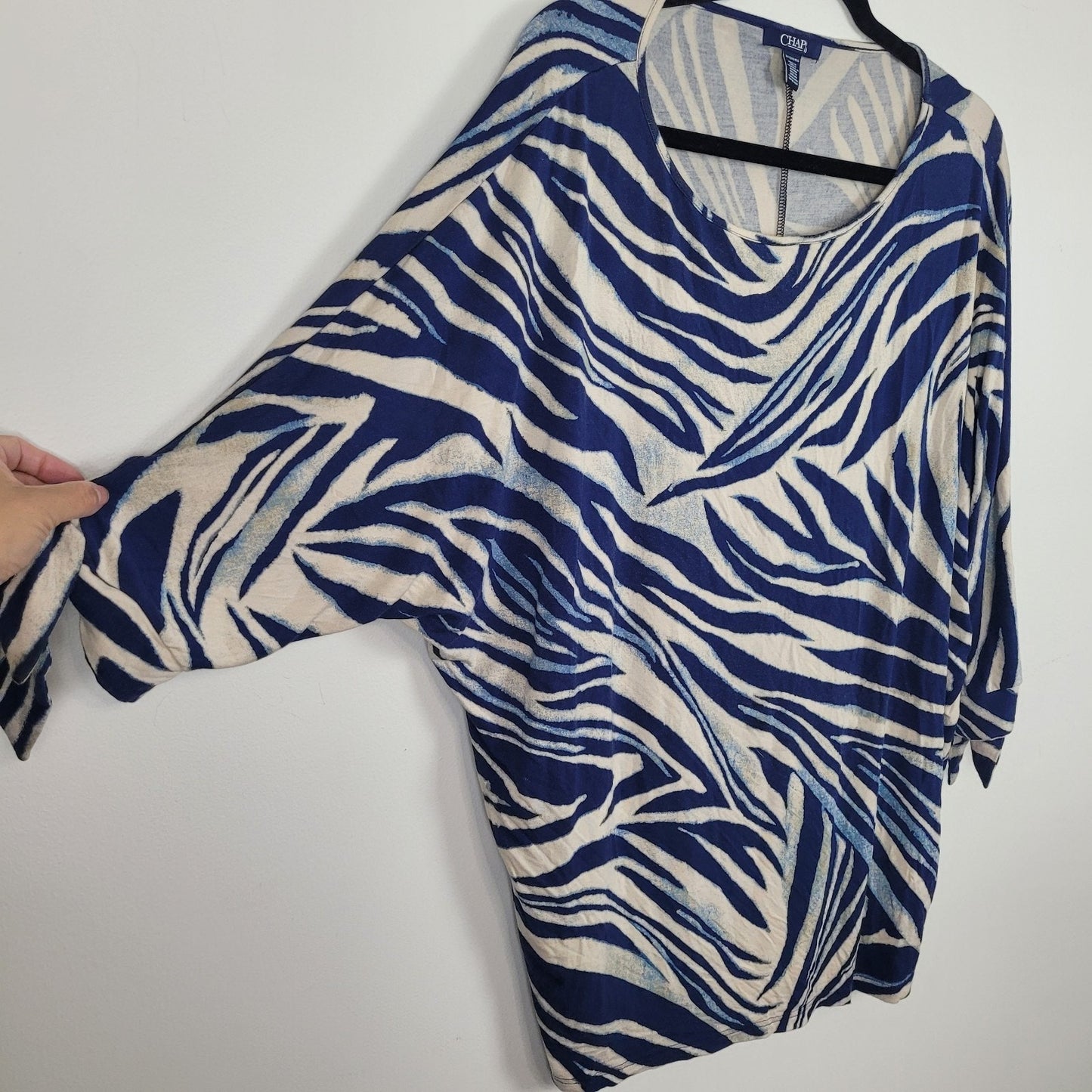 Chaps Women’s 3X Dolman Sleeve Knit Top Navy Tan Zebra Print