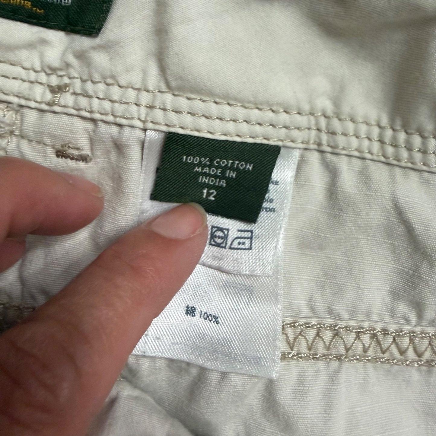 Eddie Bauer Womens 12 Cargo Shorts Tan Utility Hiking Outdoor Gorpcore