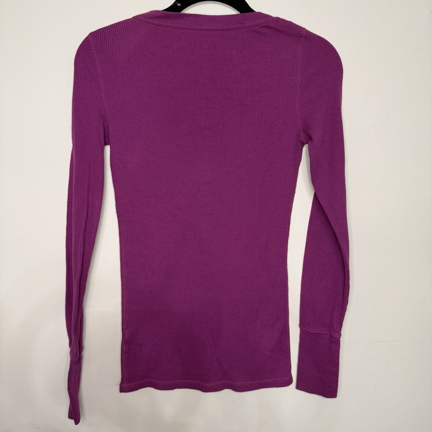 Aeropostale Retro Y2K Womens M Purple Waffle Henley Spellout Logo Top