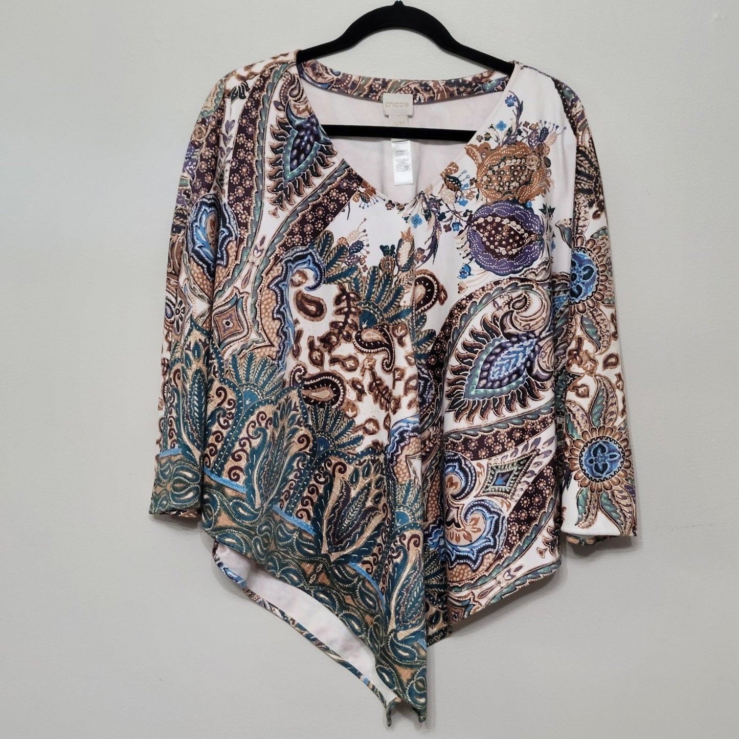 Chicos Women’s S/M Super Soft Faux Suede Poncho Floral Paisley Pretty