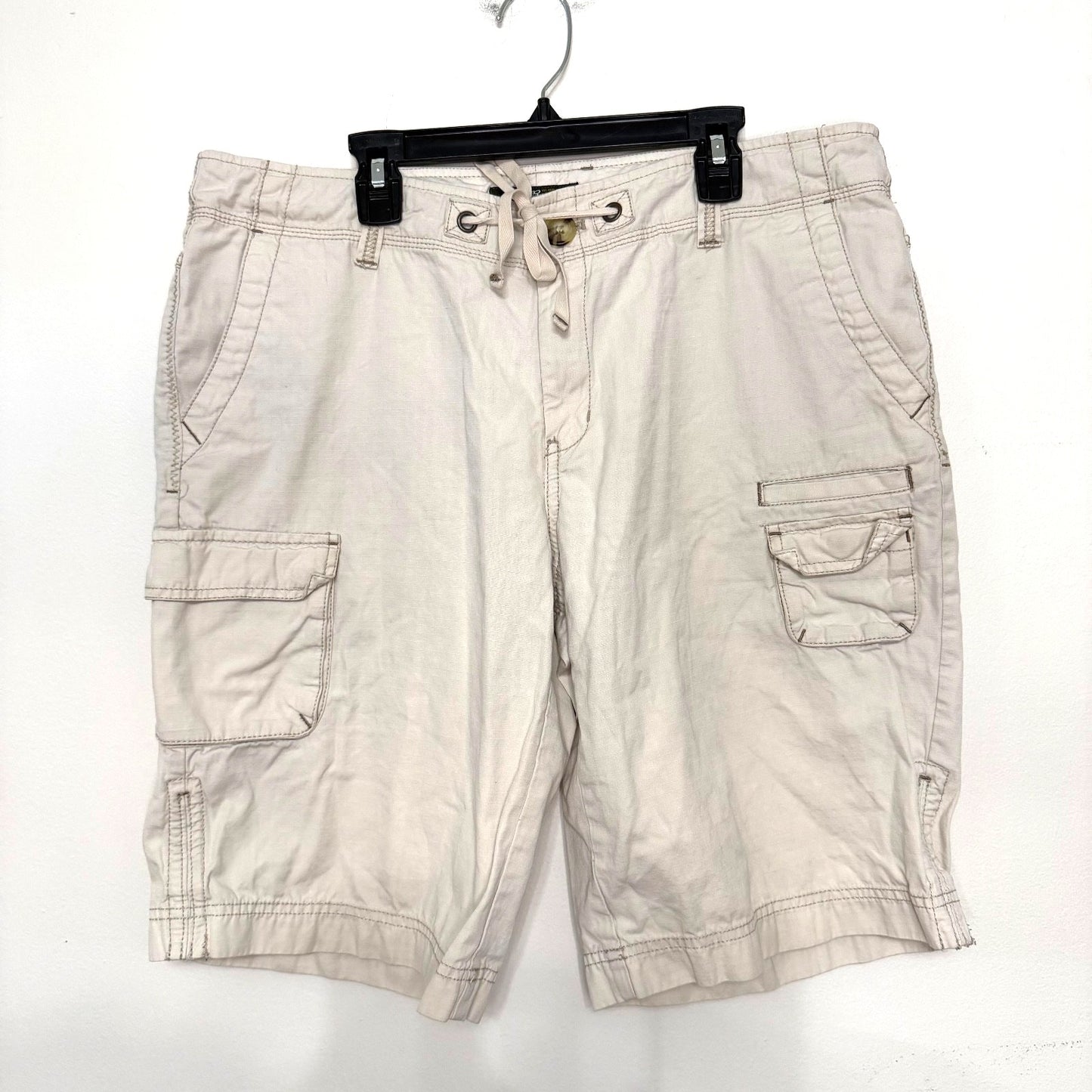 Eddie Bauer Womens 12 Cargo Shorts Tan Utility Hiking Outdoor Gorpcore