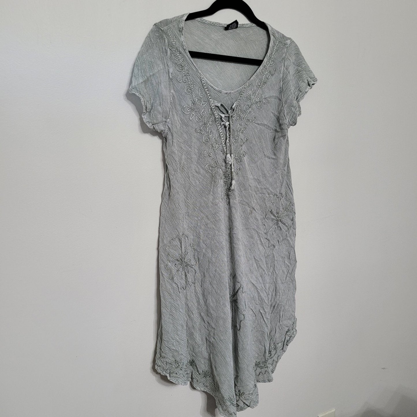 Fashion Force Women’s Gray Handkerchief Hem Dress Free Size Short Sleeve GUC