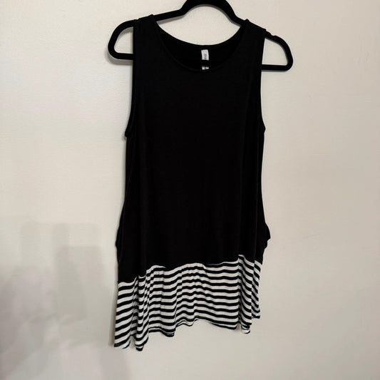 Zenana Premium Women's Black Medium Tunic Tank Striped Cozy