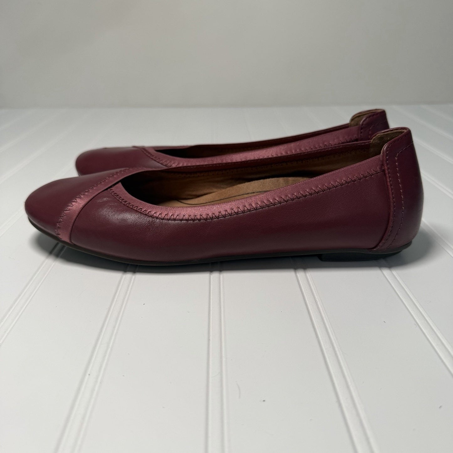 Vionic Caroll Ballet Flats Womens Size 7 Shiraz Wine Leather Slip On Comfort