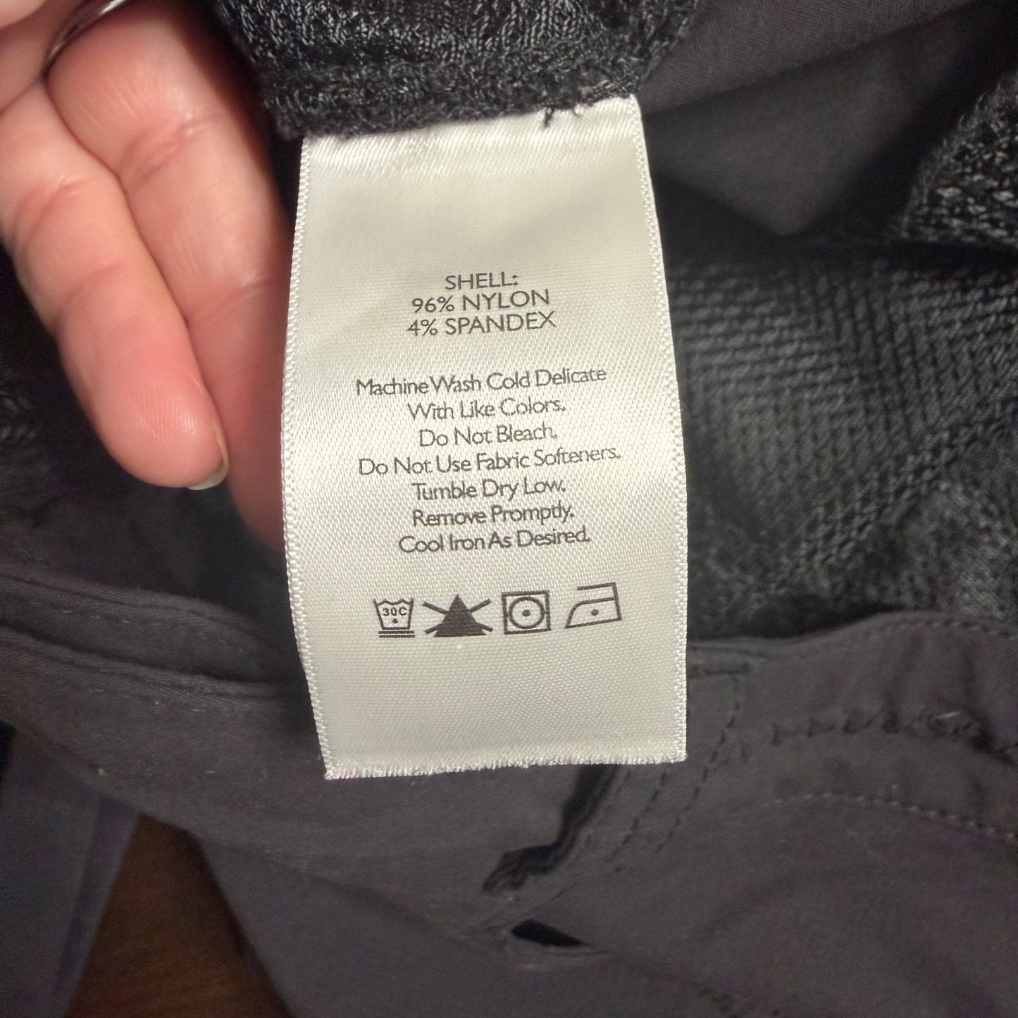 Eddie Bauer Womens 16 Black Trail Pants Nylon Cargo Hiking Outdoor Gorpcore