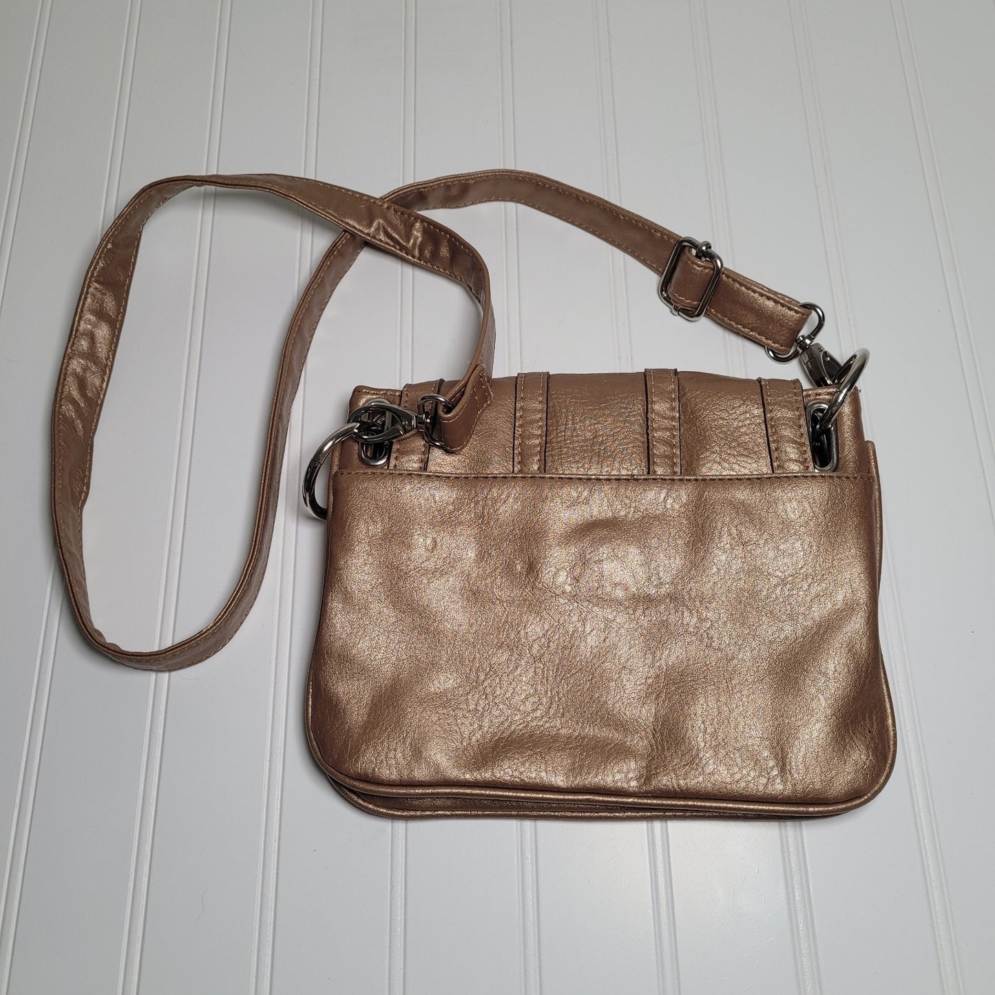 Mondani NY Tan Faux Leather Crossbody Bag Y2K Buckle Studded Western Boho