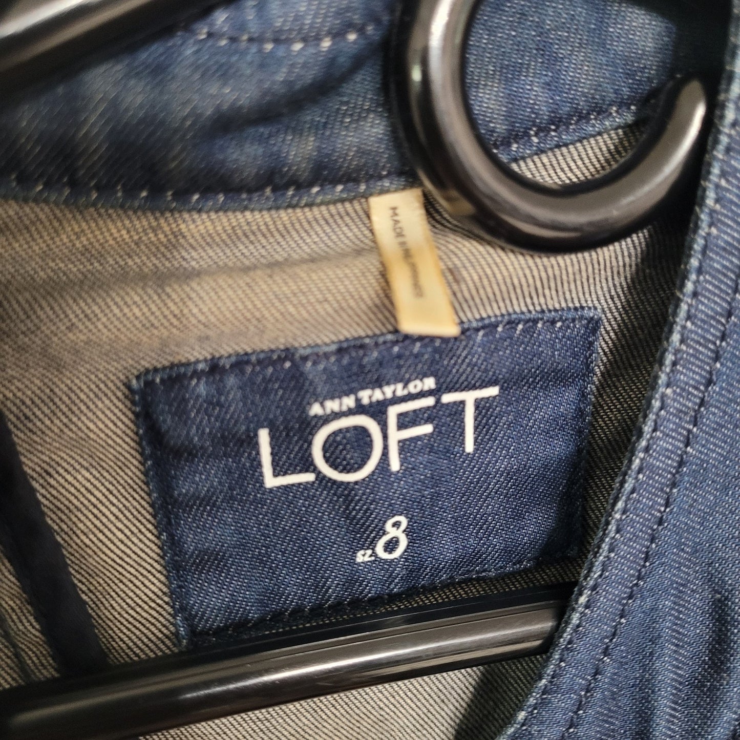 Ann Taylor Loft Women’s 8 (S-M) Denim Fitted Button Up Peplum Hem Blazer