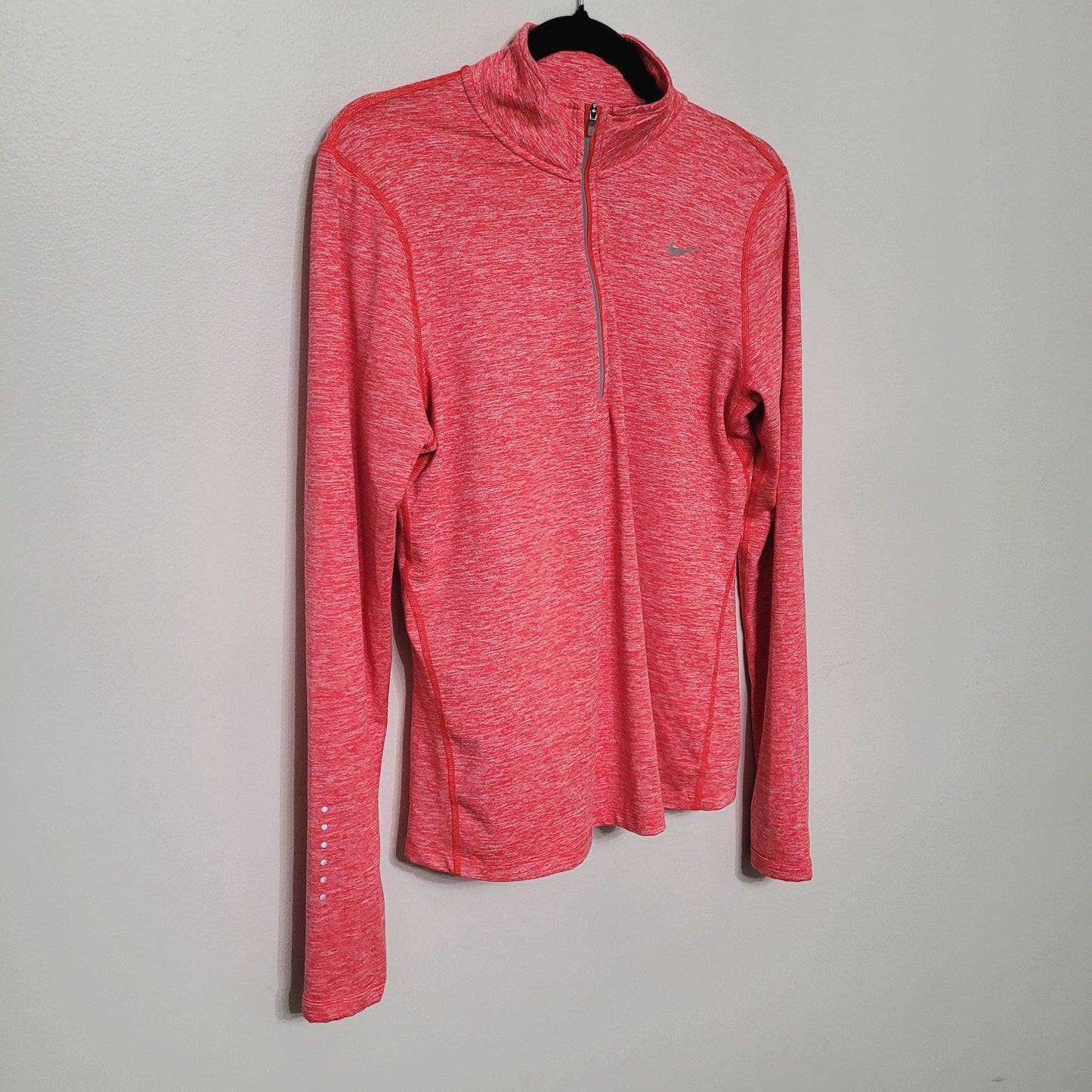 Nike Element 1/2 Zip Women’s M Dri-Fit Running Training Top Pink Red 904900-696