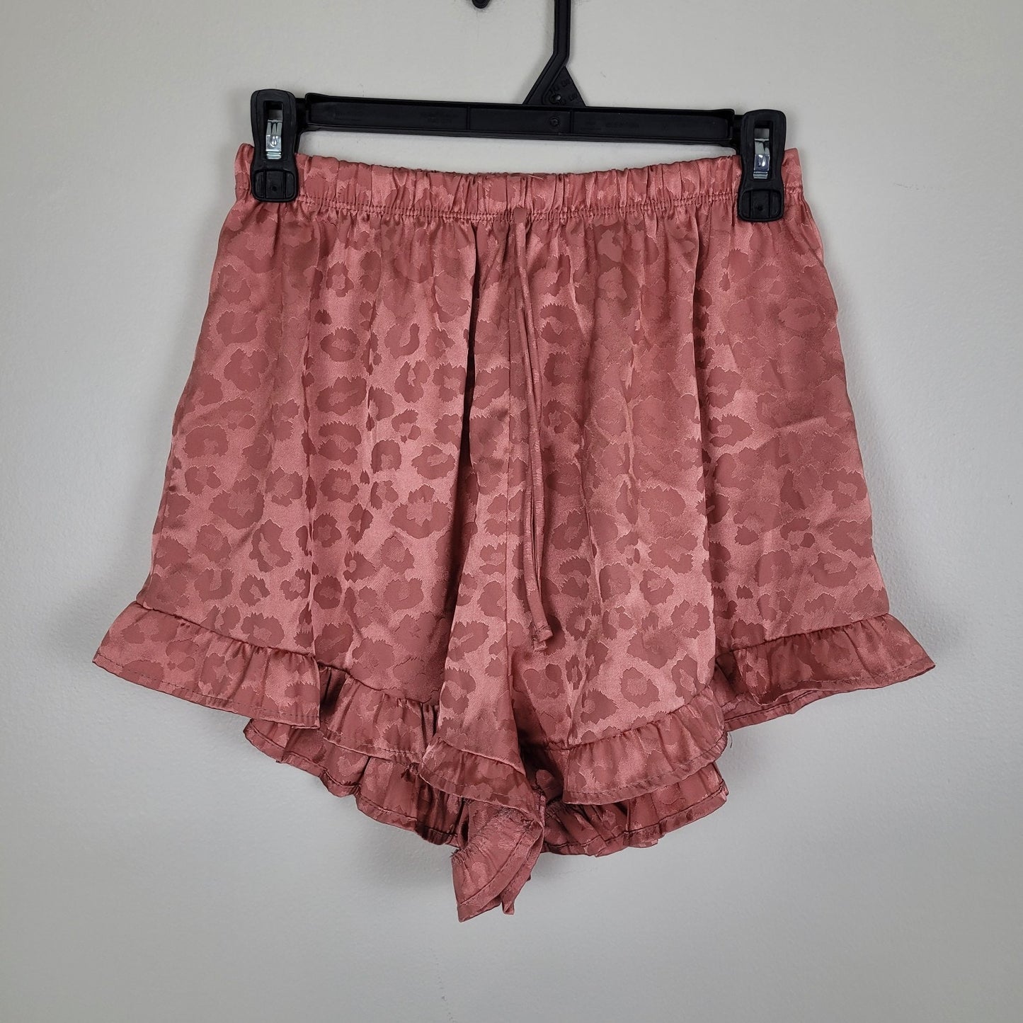Francesca’s Womens M Leopard Print Satin Sleep Set Pink Ruffle Shorts Cami Sexy
