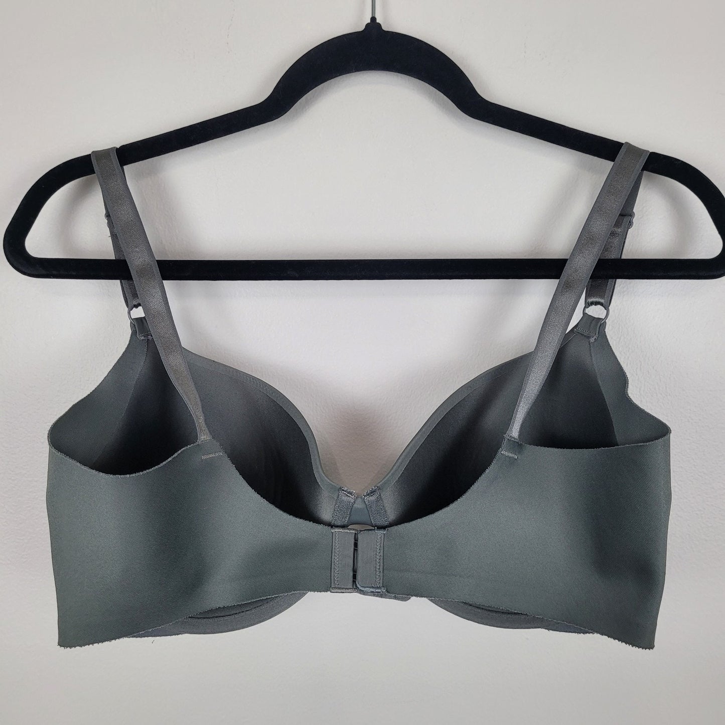 Warner’s Bra Womens 36D Gunmetal Gray Padded Underwire Adjustable Back 01356
