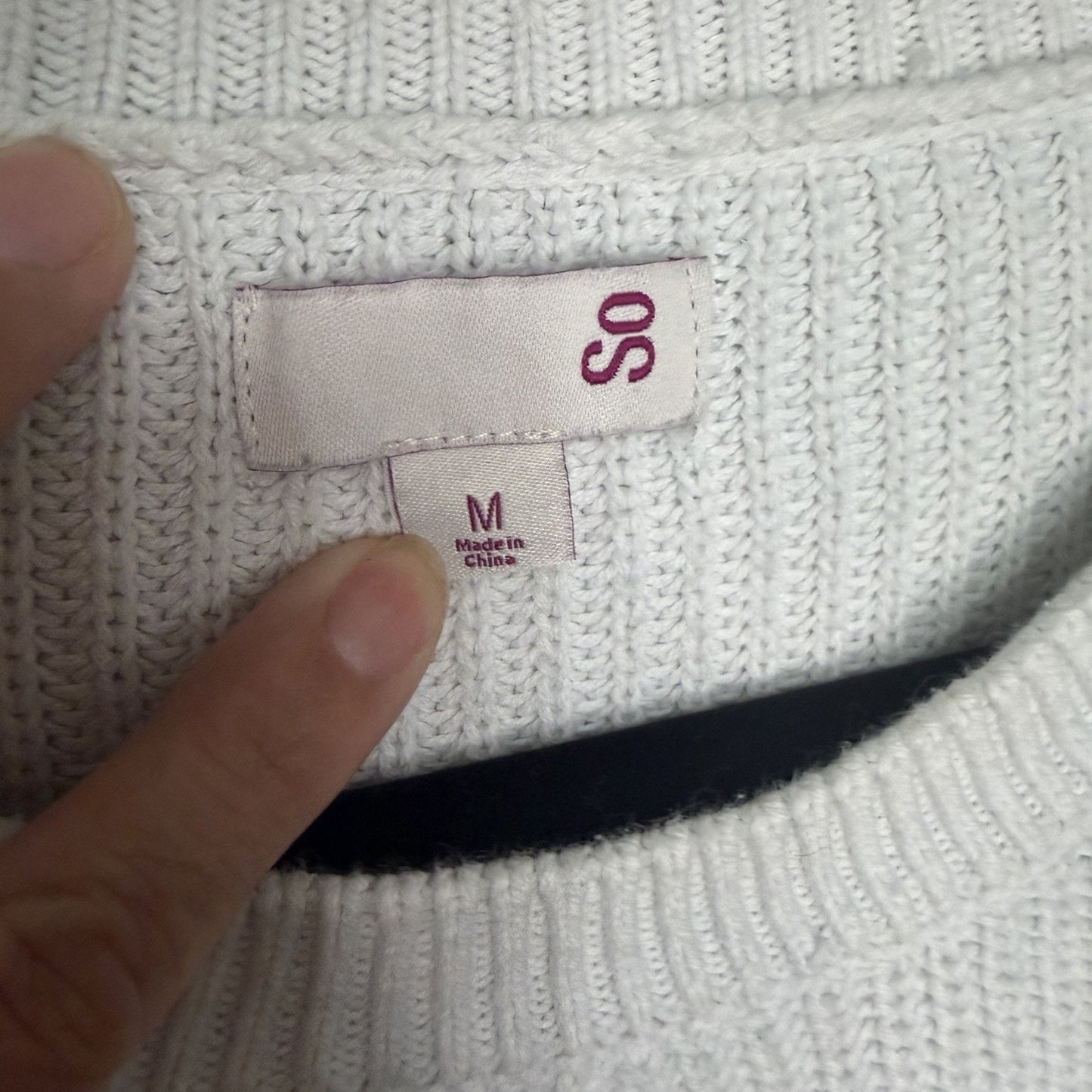 SO Womens Medium Sweater White to Yellow Ombre Knit Long Sleeve Crew Neck