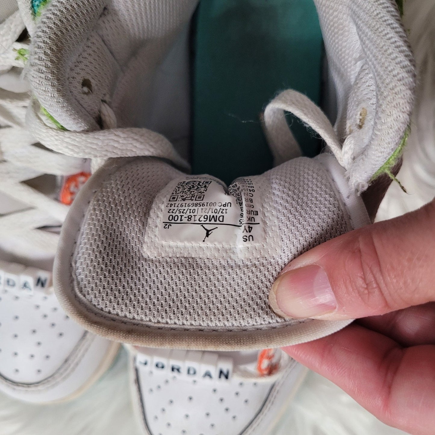 AIR JORDAN 1 MID SE 4y GS 'Multi Baseball Knit' White Teal Pink DM9648-100