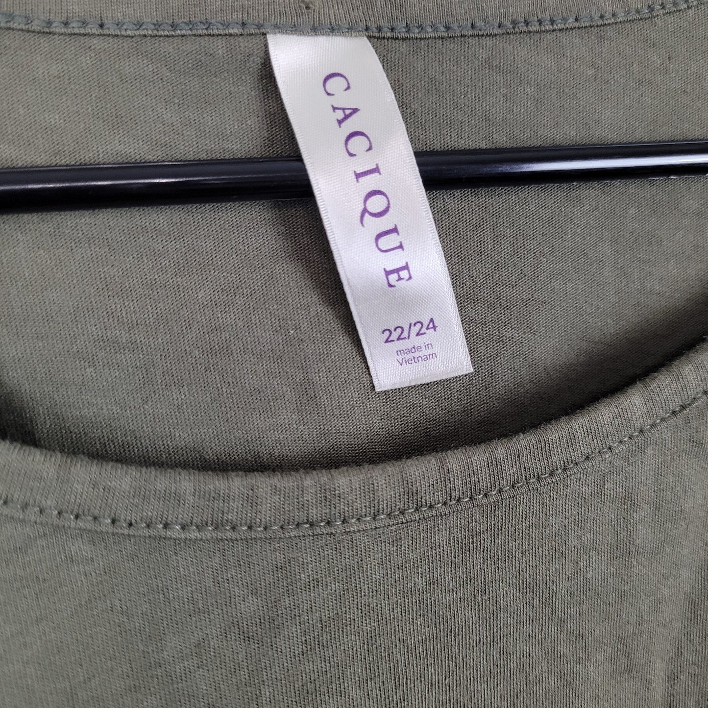 Cacique Womens Plus 22/24 Long Sleeve Top Olive Green Basic Tee VGUC