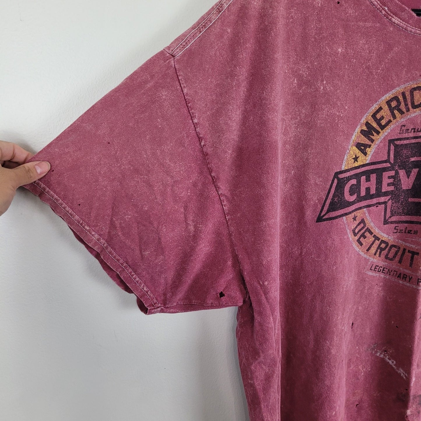 General Motors Men's T-Shirt Sz XL Red Wash Chevrolet American Made Short Sleeve