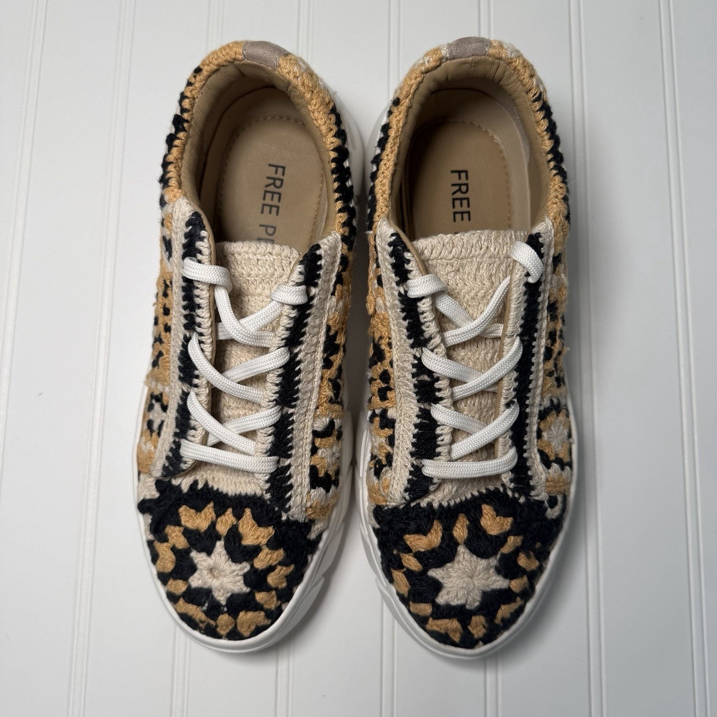 Free People Women’s Yellow/Black Crochet Lace Up Platform Sneakers - 38/US 8