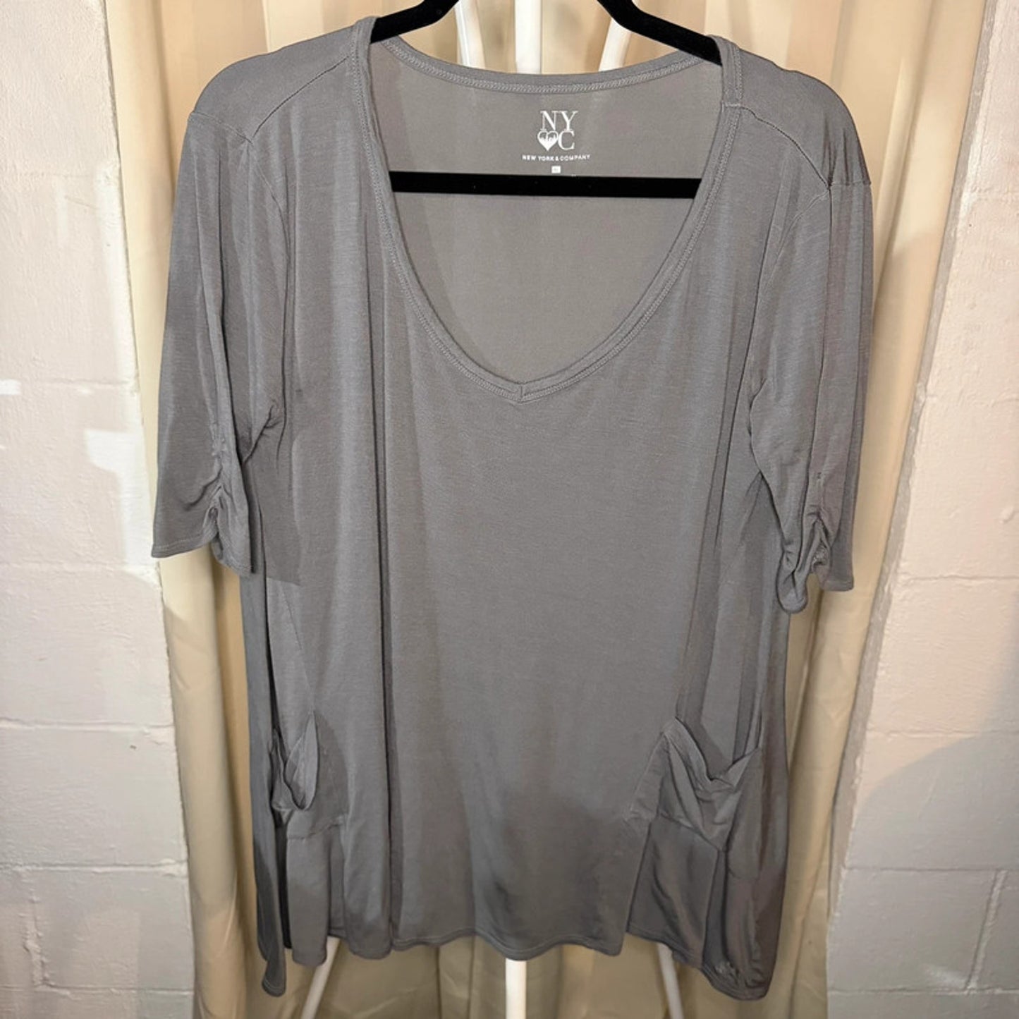 Gray Cotton NY & Company Women’s XL Blouse