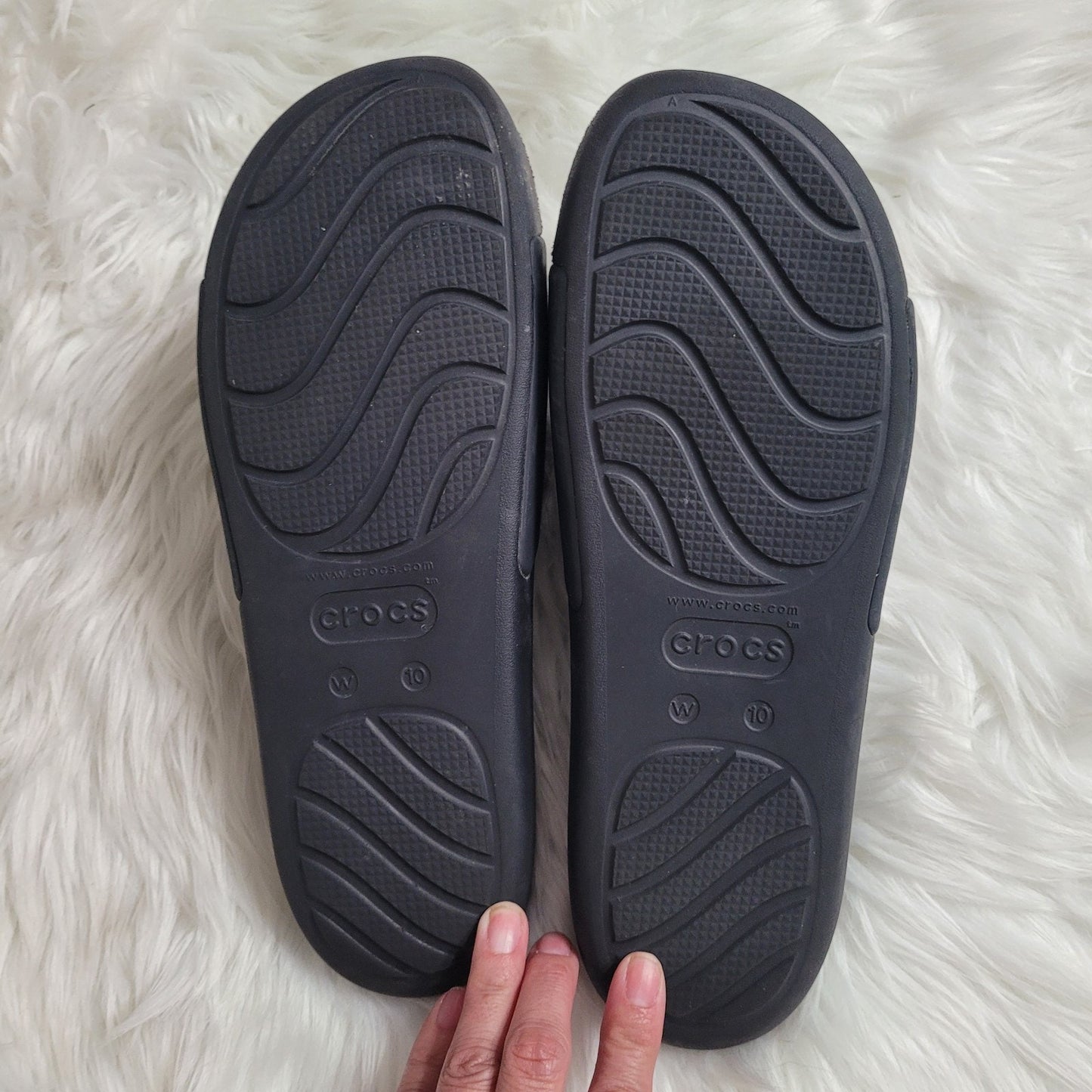 Crocs Splash Sandals Women’s 10 Black Slide Comfort Casual Pool