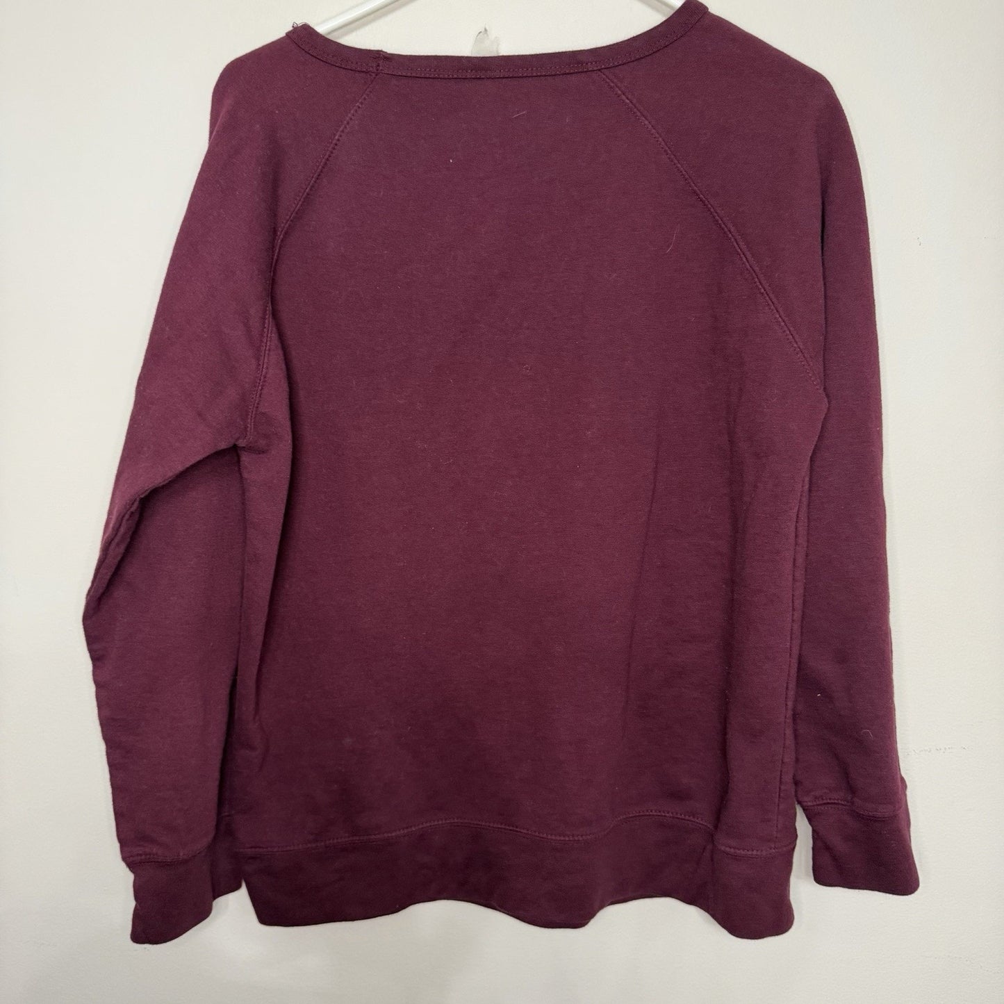 Independent Womens M Plum Crewneck Sweatshirt Priceless Graphic Pullover Classic