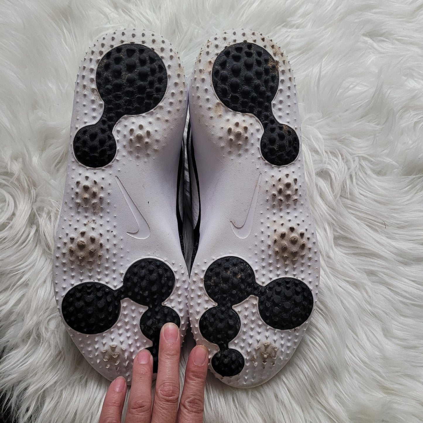 Nike Roshe G Women’s 7.5 Golf Shoes Black White CD6066-001 EUC