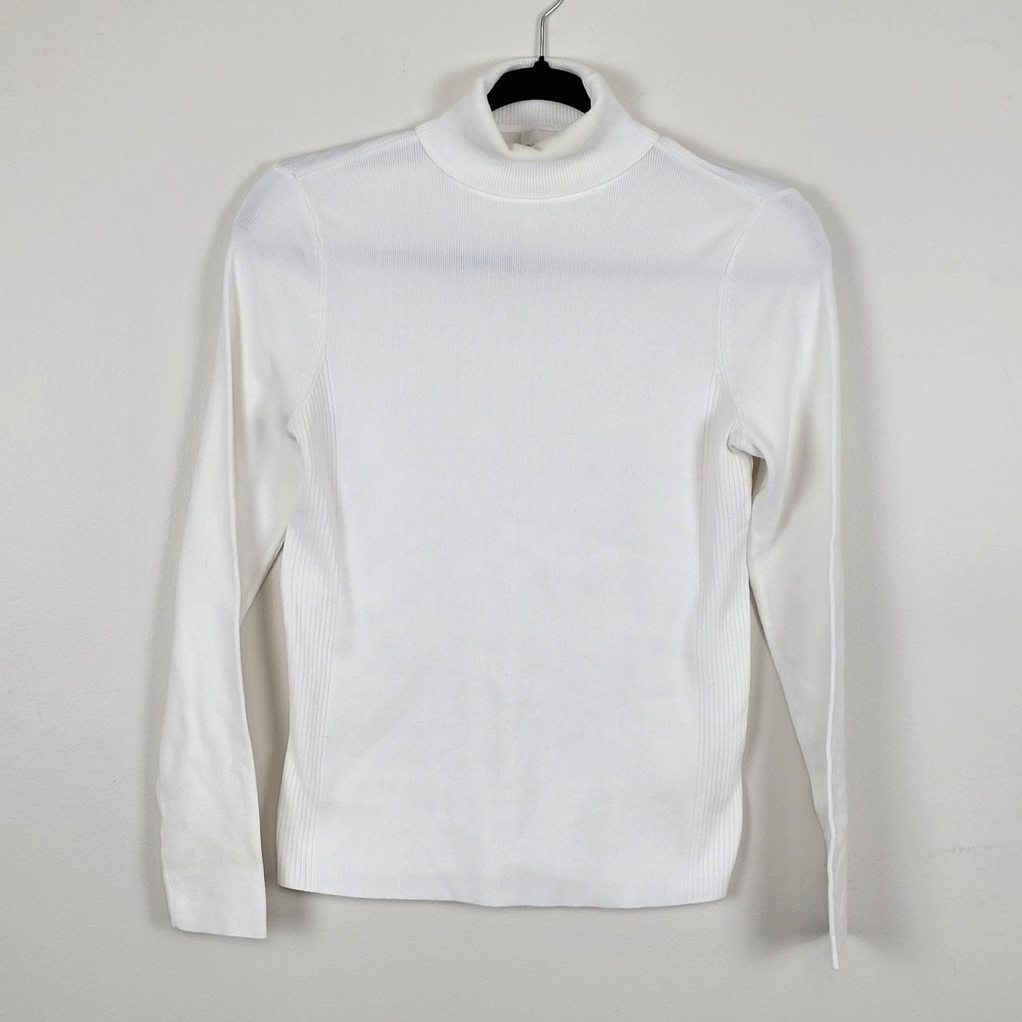 Chico’s 0 Women’s Small (4) Cream Turtleneck Sweater Ribbed Side Panel