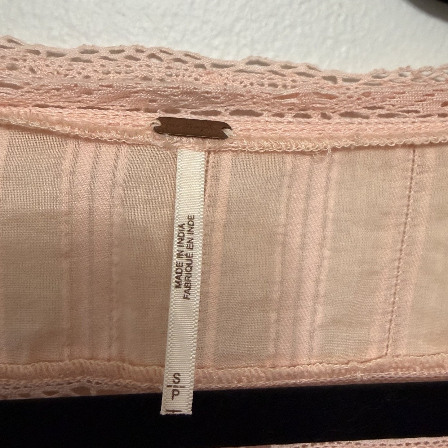 Free People Follow Your Heart Top Small Cropped V Neck Peach Boho Embroidered