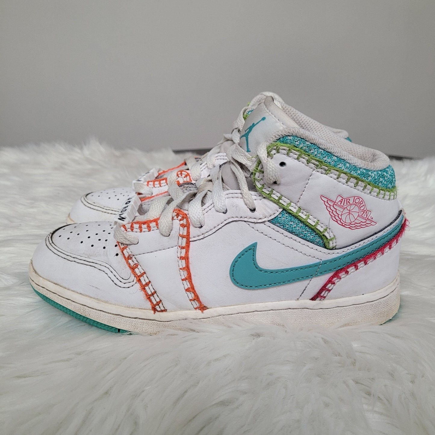 AIR JORDAN 1 MID SE 4y GS 'Multi Baseball Knit' White Teal Pink DM9648-100