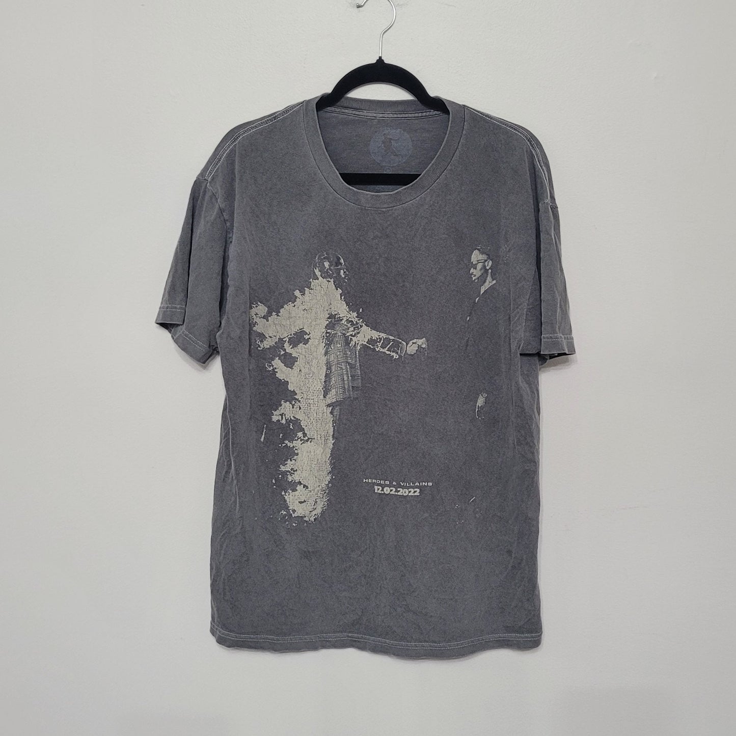 Metro Boomin 2022 Heroes & Villains Tour T-Shirt Men’s Medium Gray Rap Band Tee