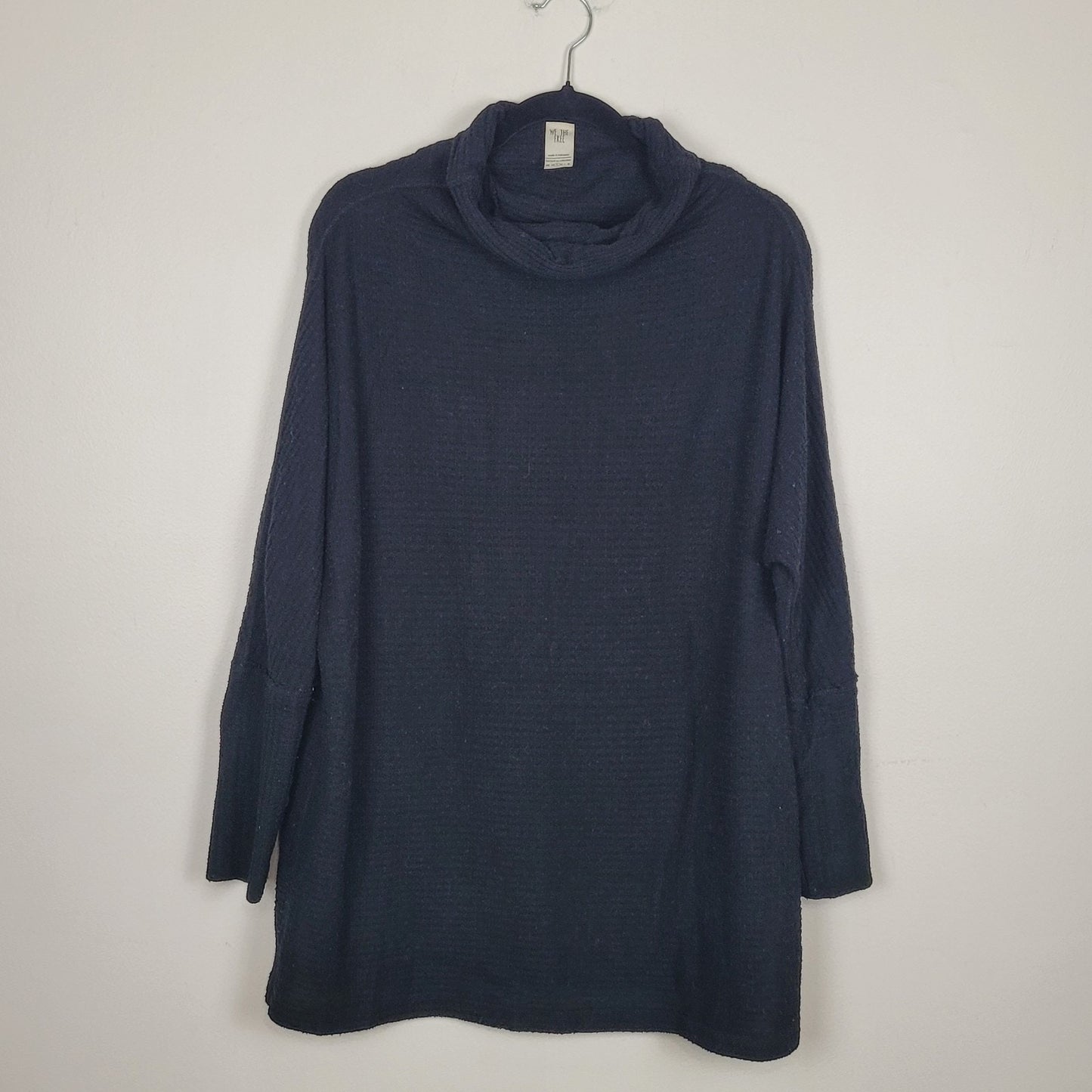 We the Free Women’s S Black Waffle Knit Funnel Neck Tunic Top Oversized GUC