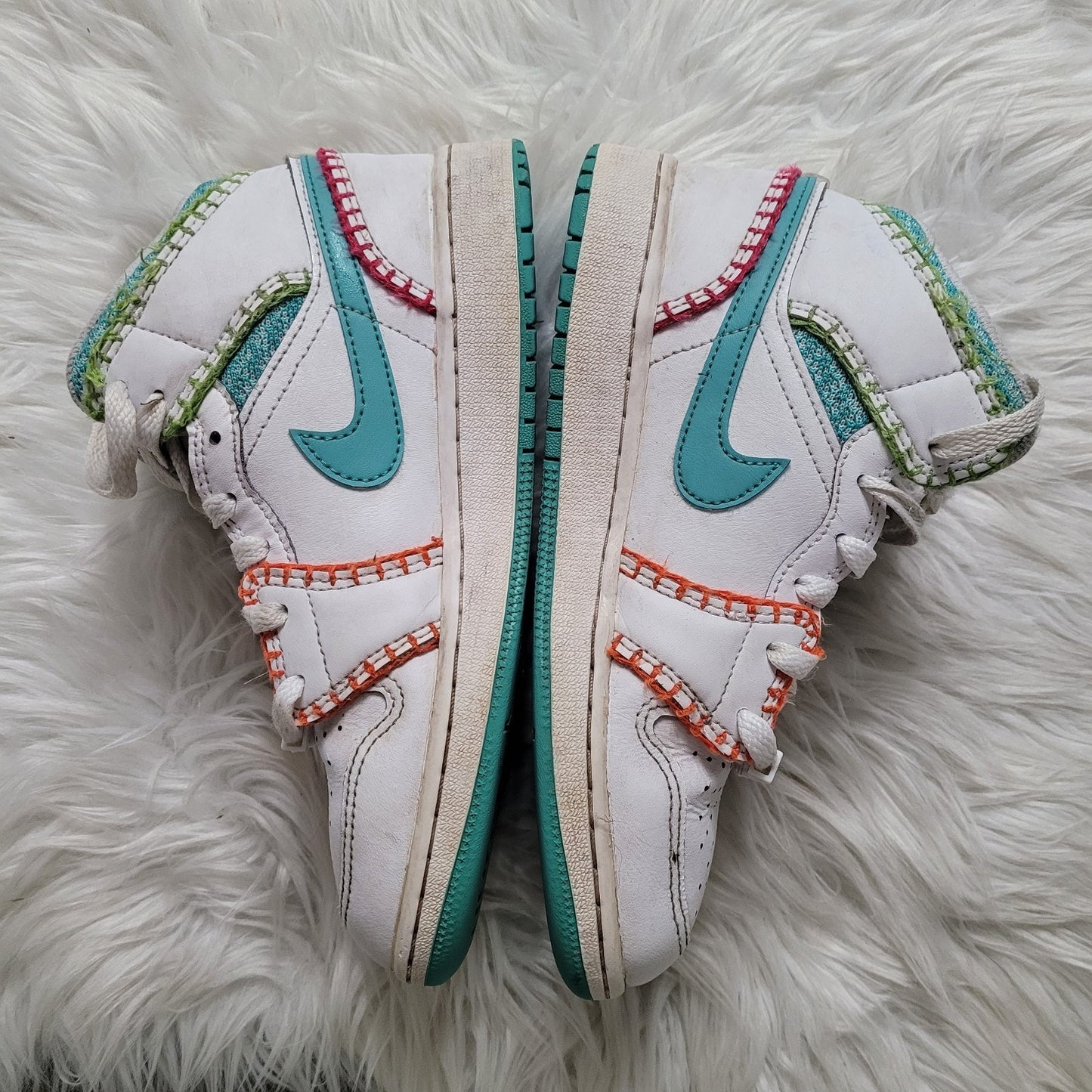 AIR JORDAN 1 MID SE 4y GS 'Multi Baseball Knit' White Teal Pink DM9648-100