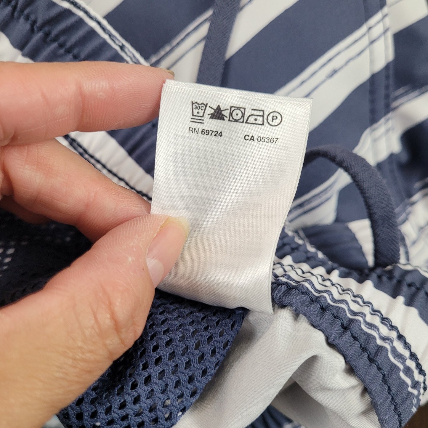 Columbia Women’s 1X Hiking Board Shorts 6” Omni-Shade Striped Blue NWT