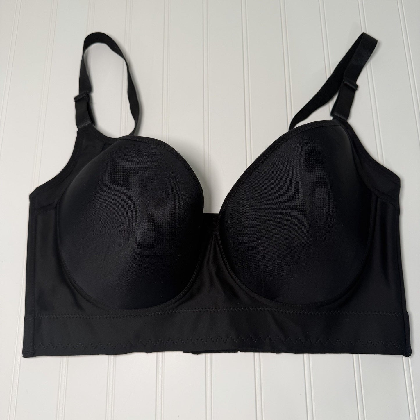 Unbranded Bra Size 42/95F Black Wide Back Band Padded Underwire