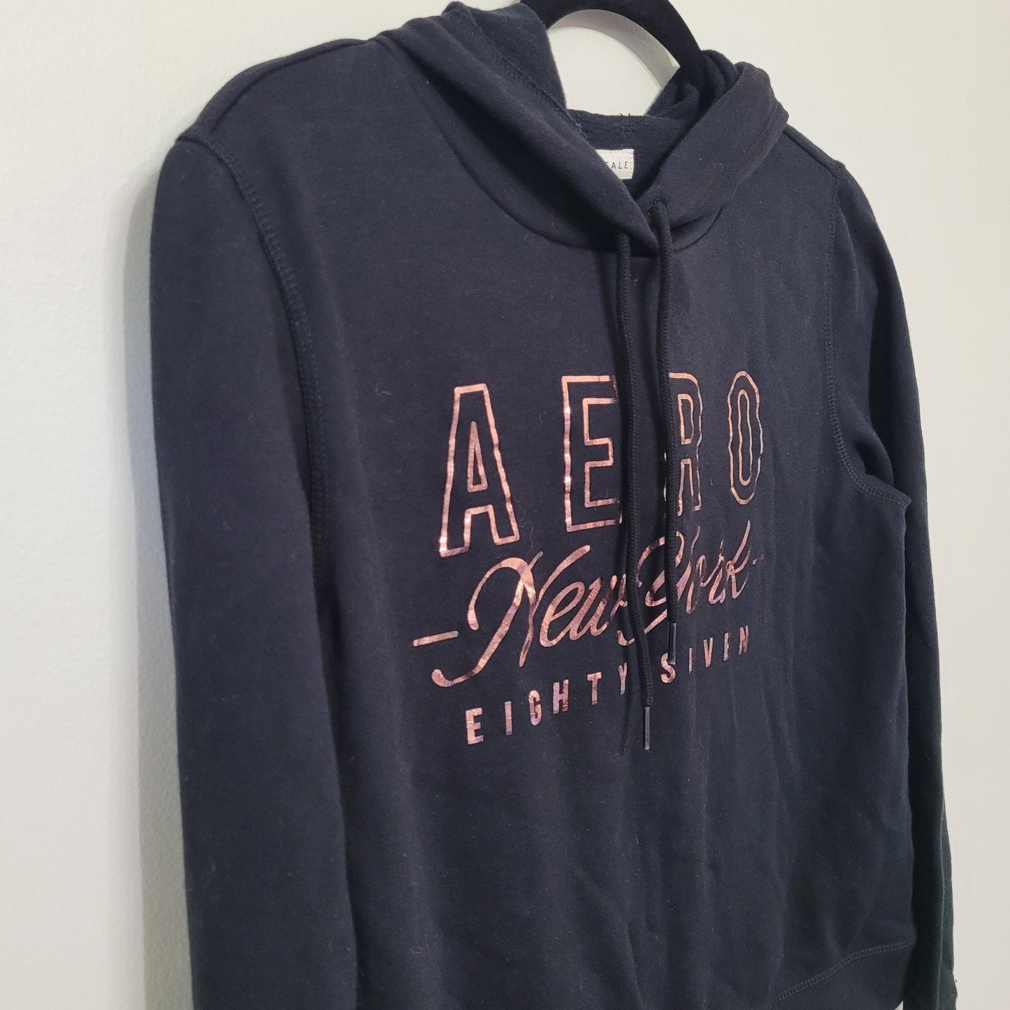 Aeropostale Women’s Medium Black Hoodie Metallic Rose Gold Logo NWT Comfortcore