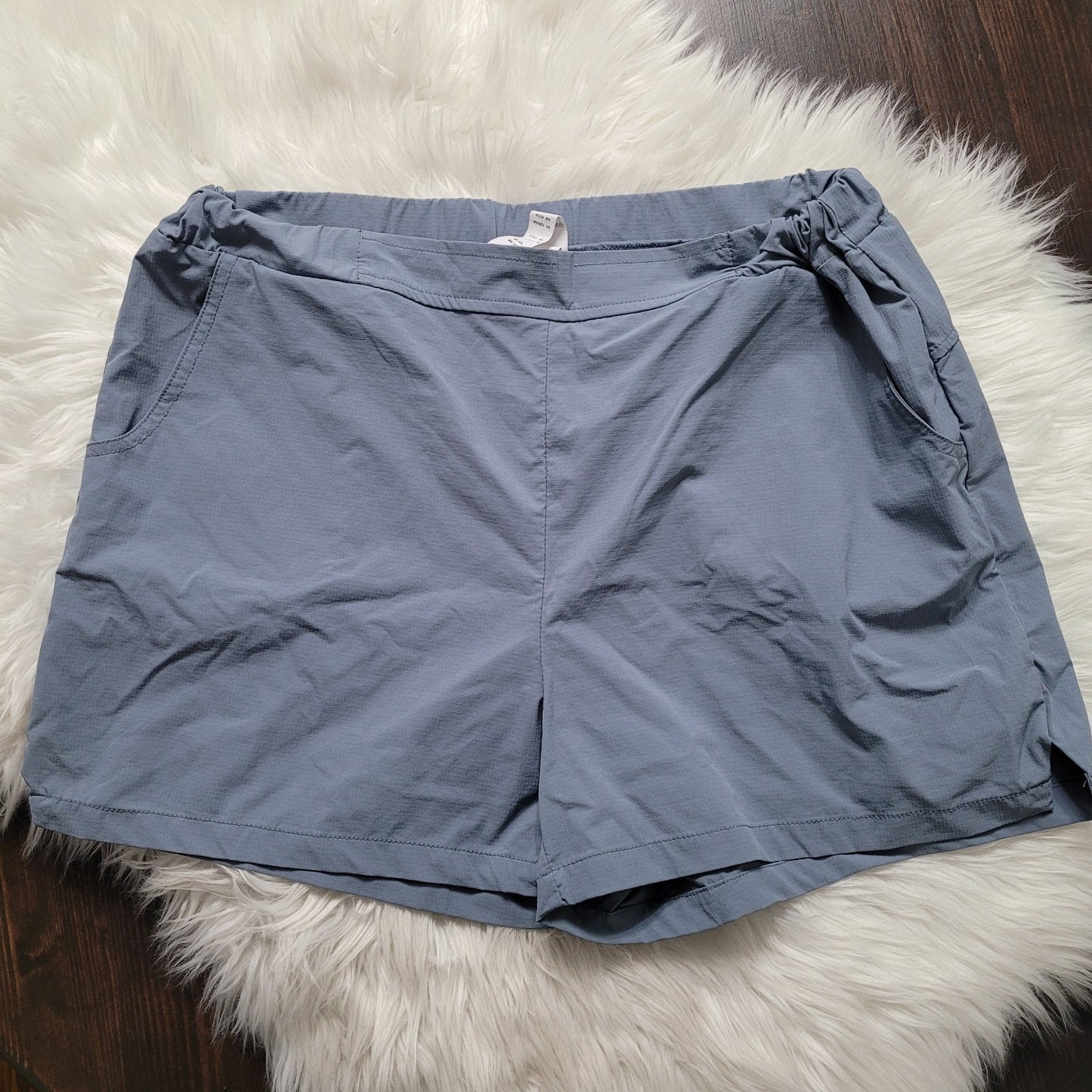 ODODOS Women’s L Shorts Lot of 3 Gray Blue Black Stretch Pocket Golf Gym EUC