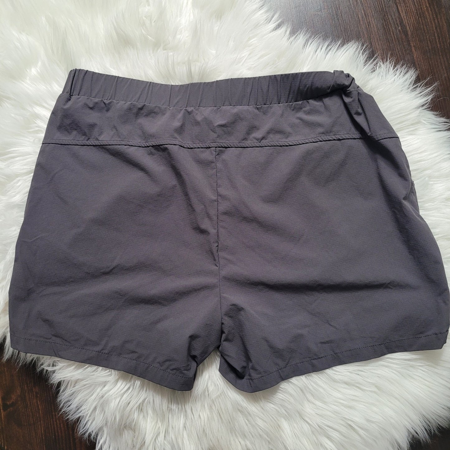 ODODOS Women’s L Shorts Lot of 3 Gray Blue Black Stretch Pocket Golf Gym EUC