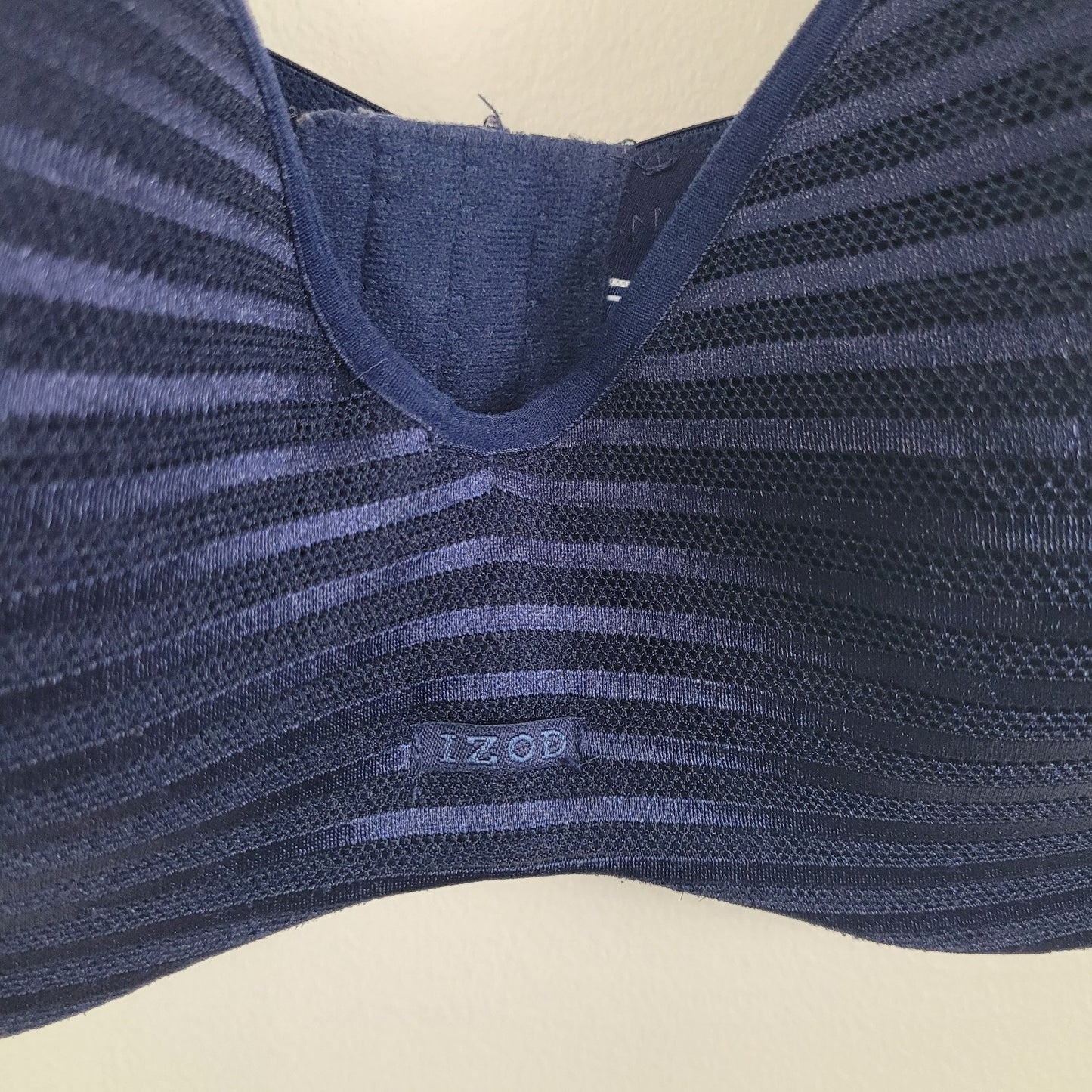 Izod Womens 38C Navy Blue Lightly Padded Underwire Bra GUC Minimal Wear