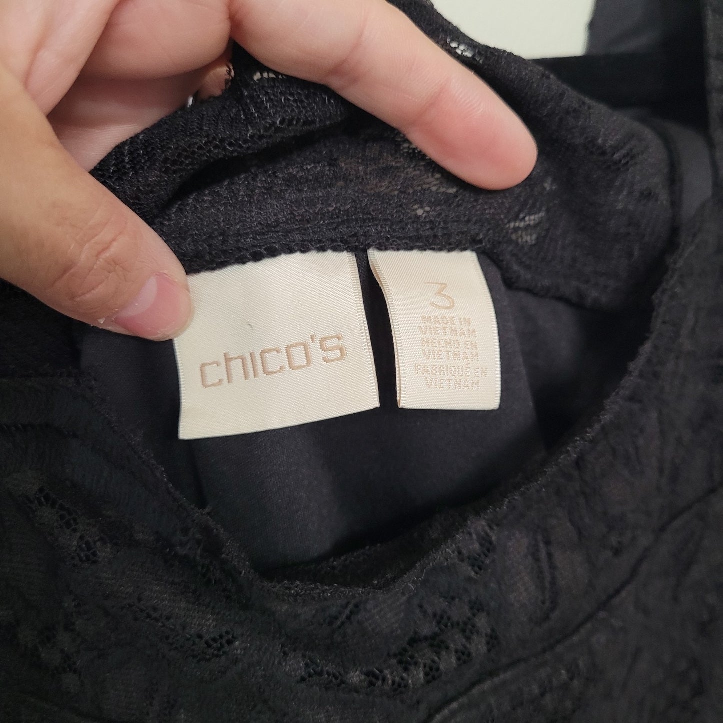 Chico's Black Cold Shoulder Poplin Sleeve Knit Top Size 3 XL/16-18