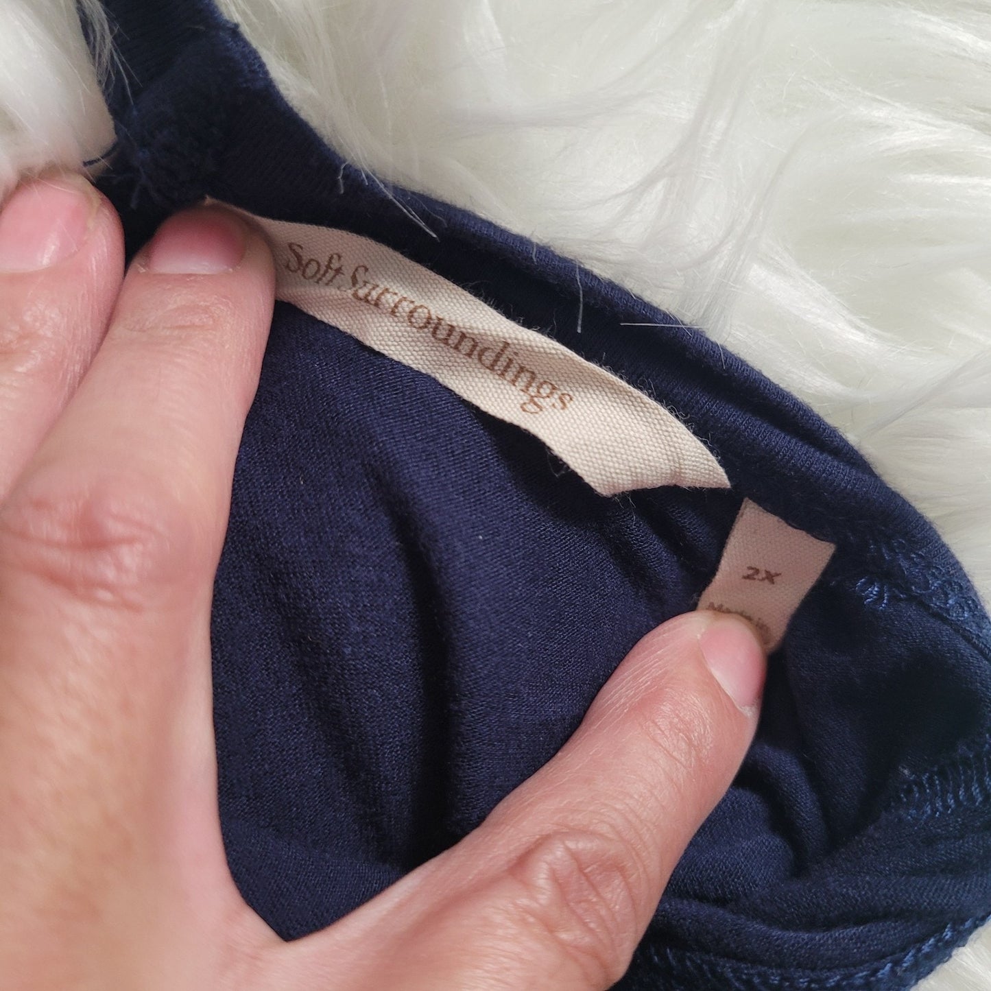 Soft Surroundings Women’s 2X Navy Britannia Draped Back Rayon Top EUC