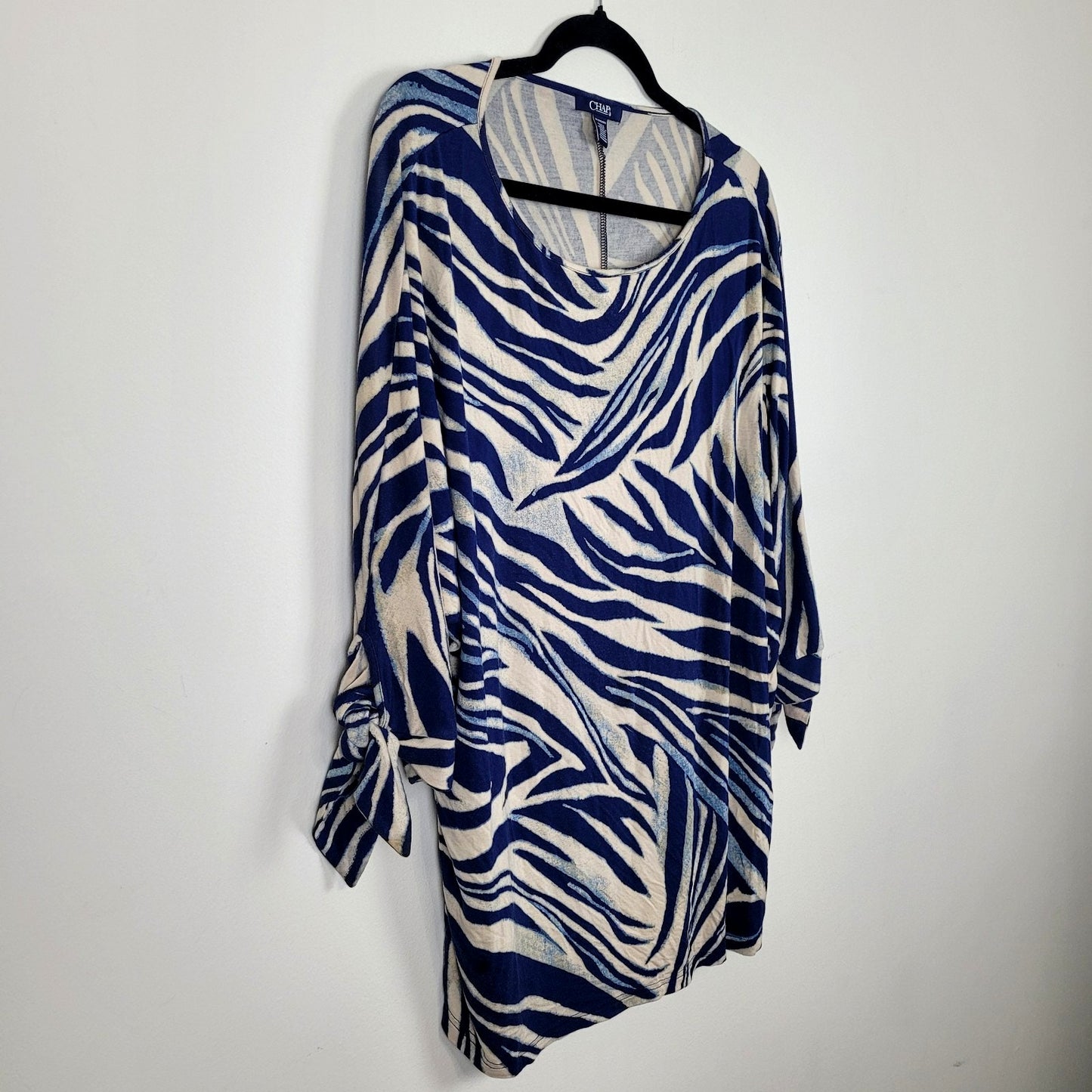 Chaps Women’s 3X Dolman Sleeve Knit Top Navy Tan Zebra Print