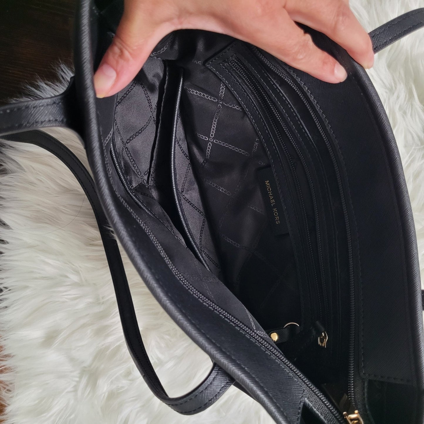 Michael Kors Eva Black Nylon Small Carryall Top Zip Tote, Shoulder Bag EUC