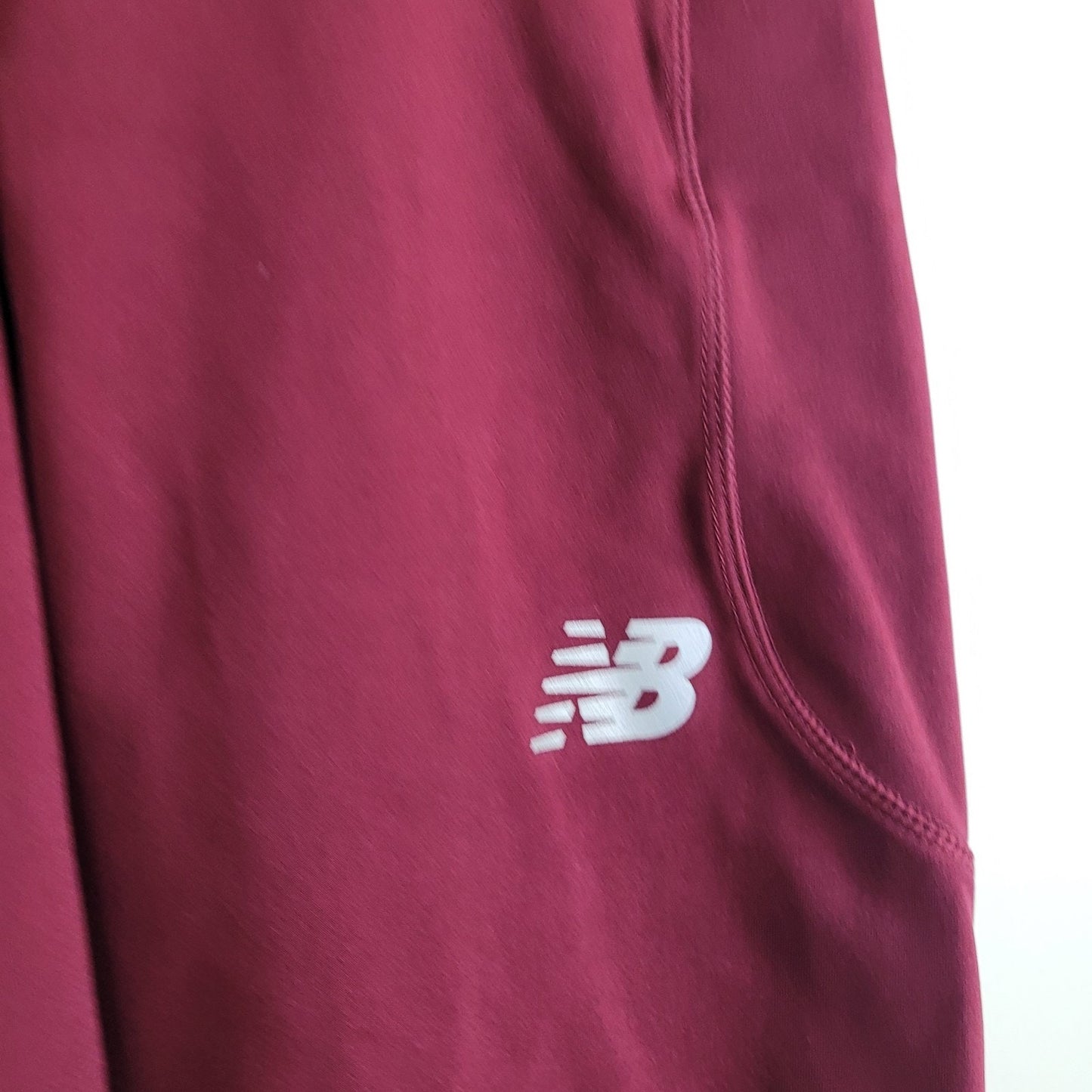 New Balance Womens XS Maroon NB Dry Performance Fitted Running Shorts