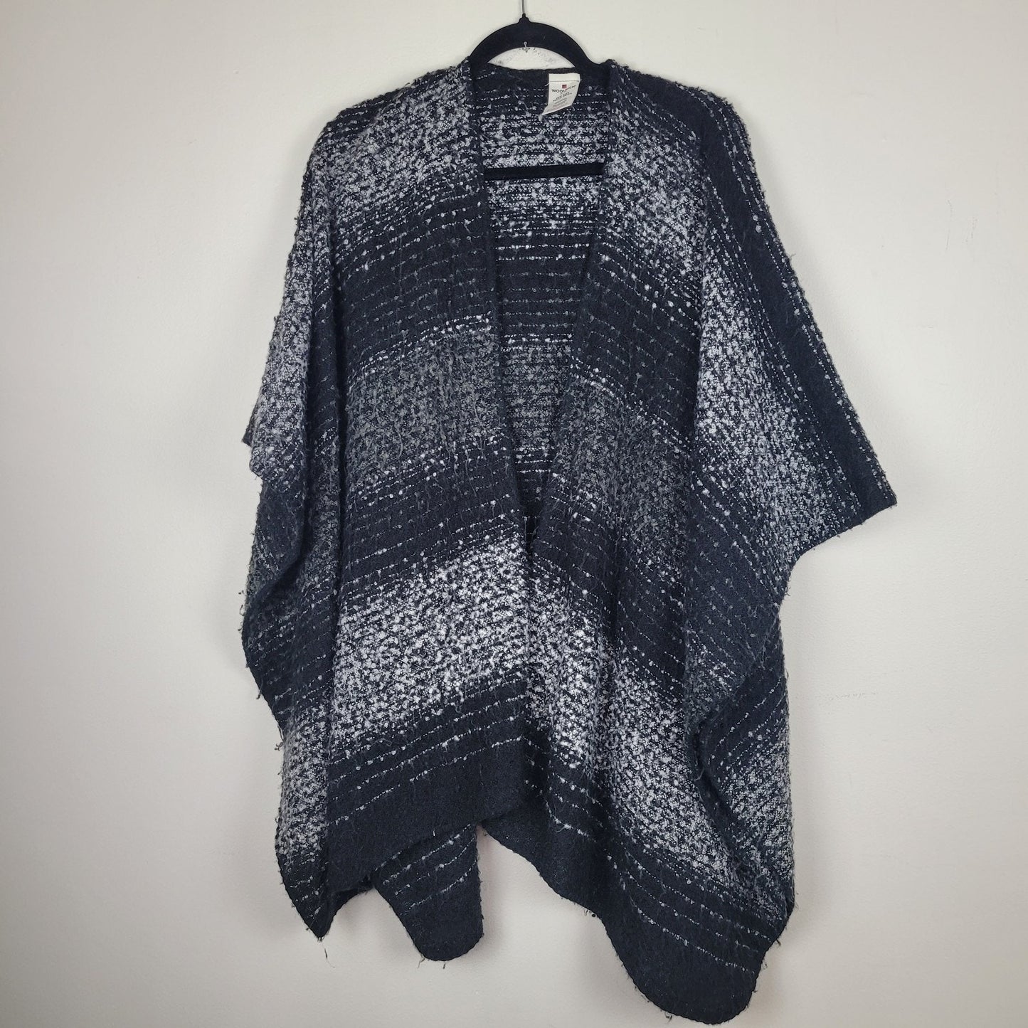 Woolrich Womens One Size Knit Poncho Cardigan Black Gray White